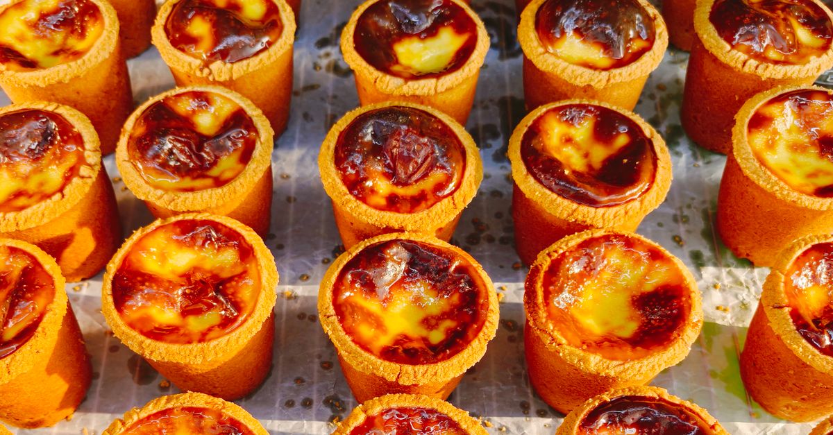60cm Egg Tarts Drive New Consumer Trends