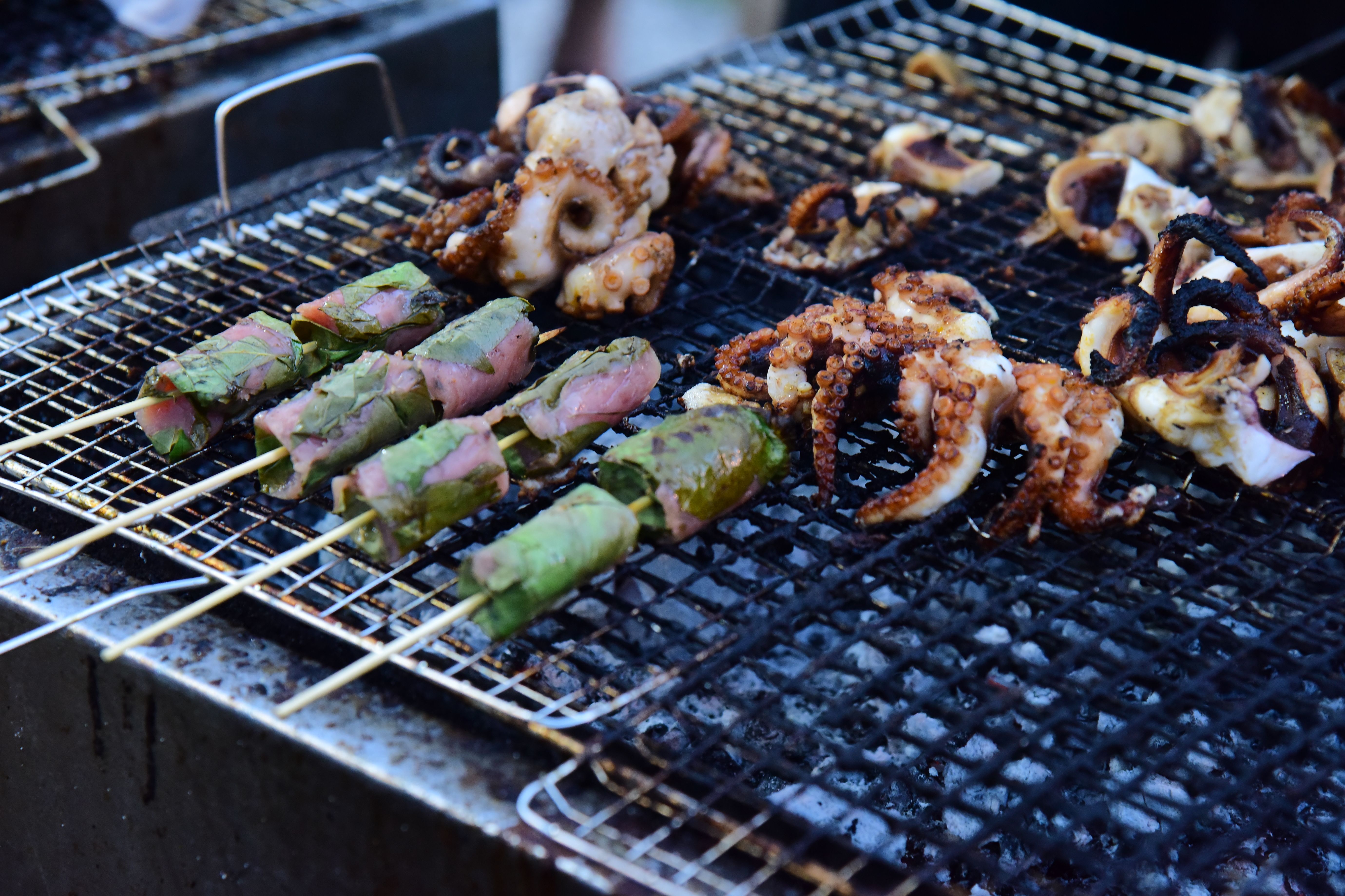 Illustration — cuisson sardines au barbecue