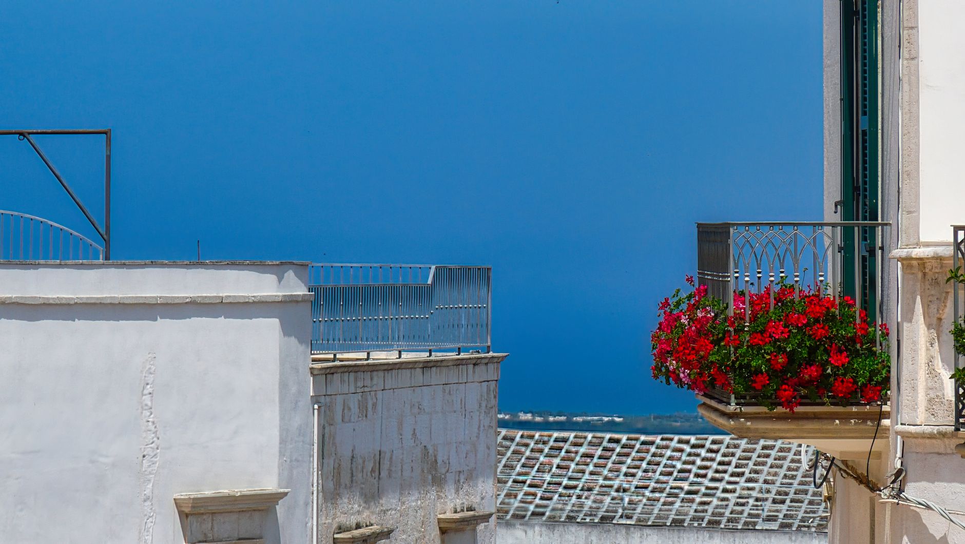 A balcony directly facing the cathedral is the centro storico's best amenity.