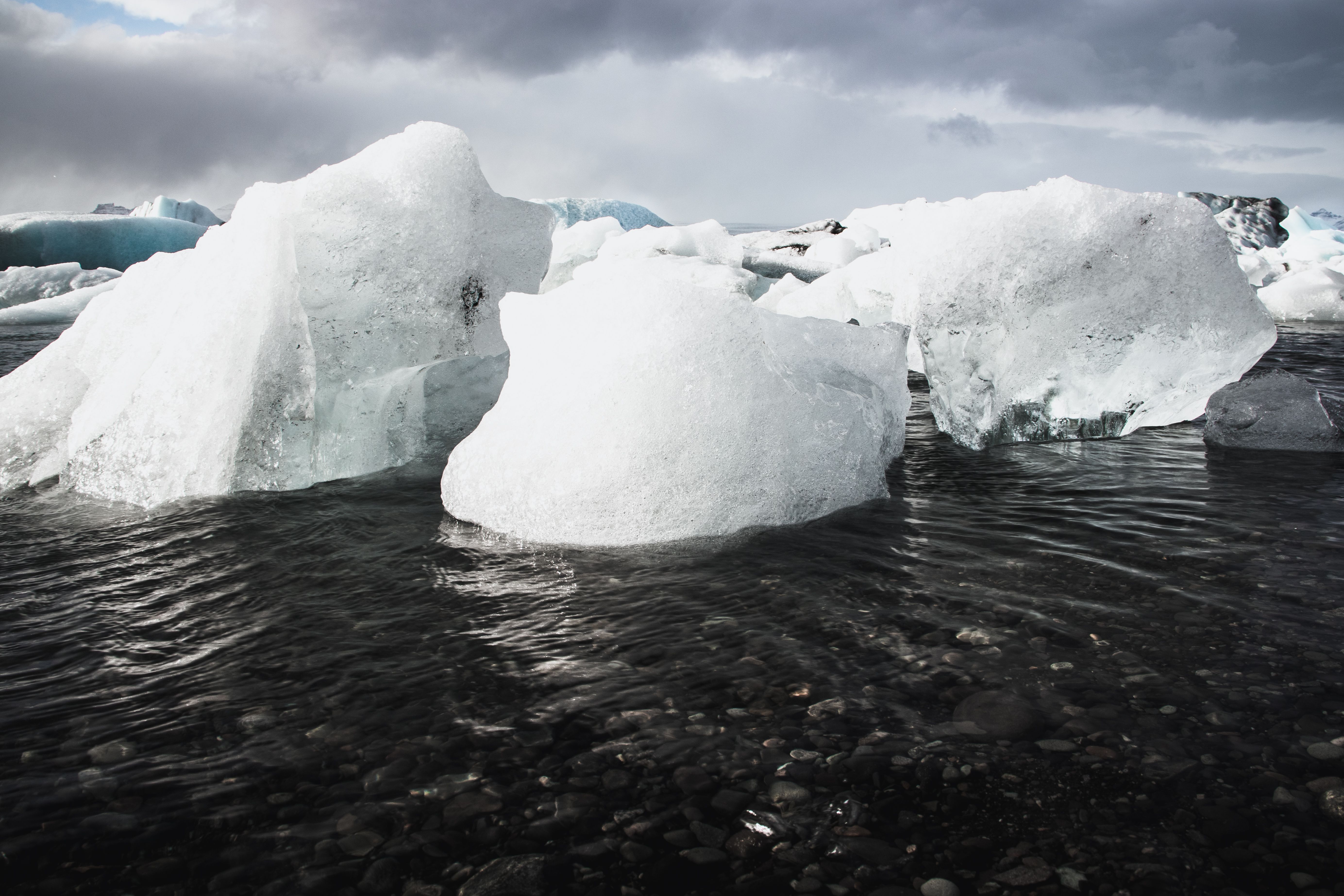 Best Tour Companies in Iceland — Photo by David Hitchcock on Pexels