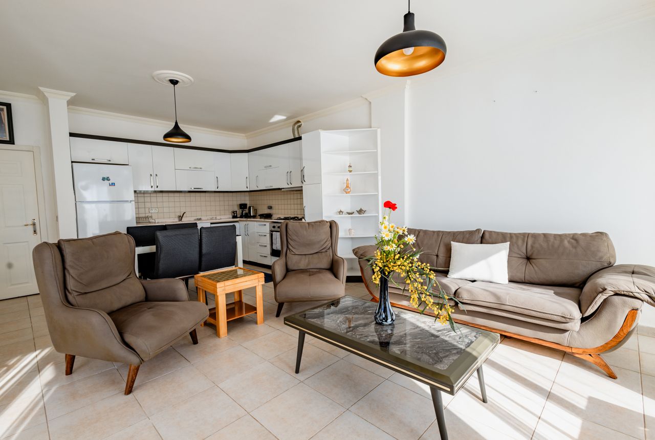 Flat & apartment removals Beenham — removals work in progress