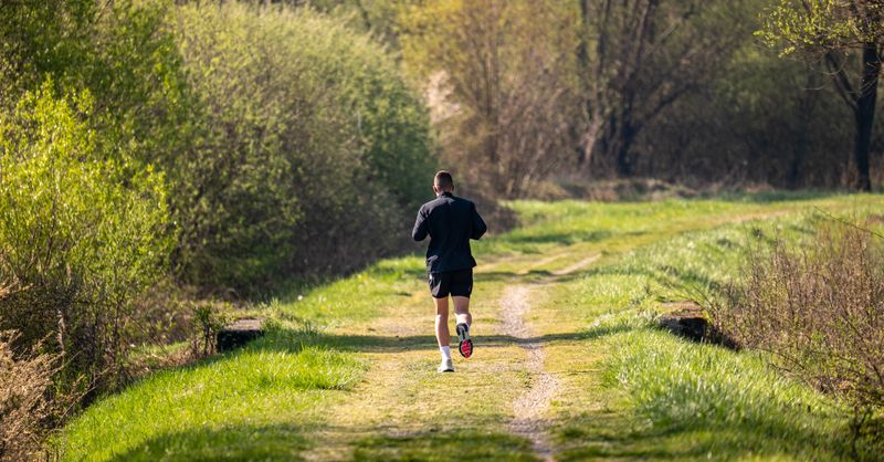 Faire du sport le matin ou le soir : qu’est-ce qui est mieux ?