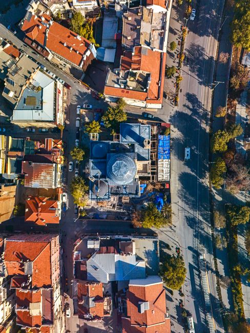 Aerial image showcasing the urban architecture and streets of Konya, Türkiye.