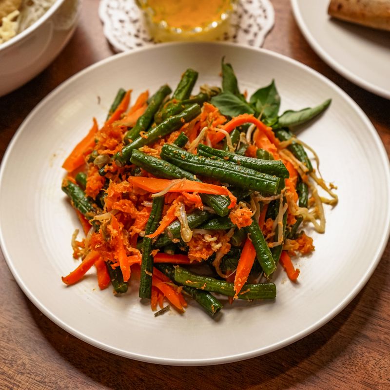 Pork Tenderloin and Green Bean Stir-Fry
