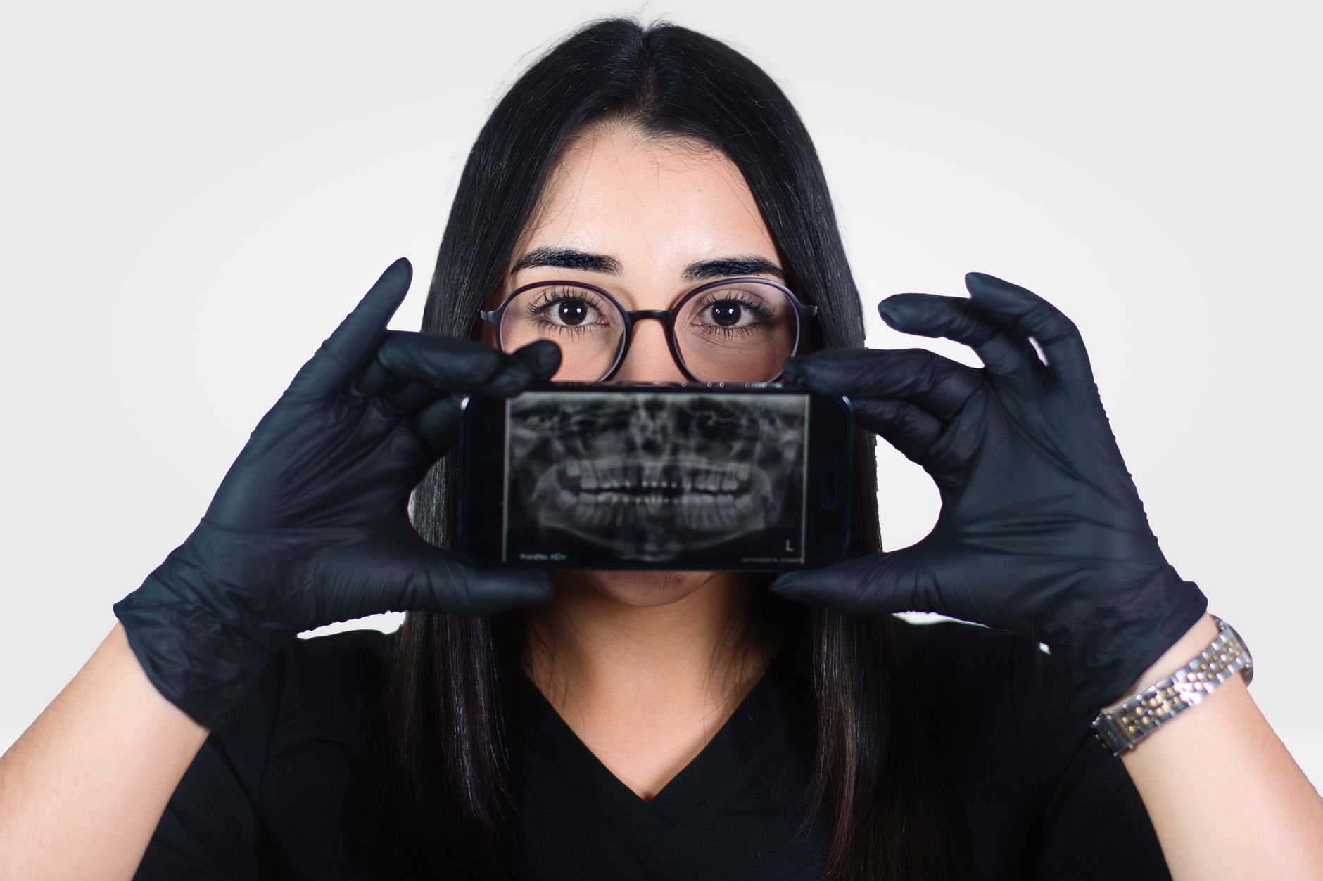 Digital Radiography - Denwest Dental Clinic Digital Radiography in Georgina, Ontario - How to Find an Urgent Dental Consultation in Georgina Today?