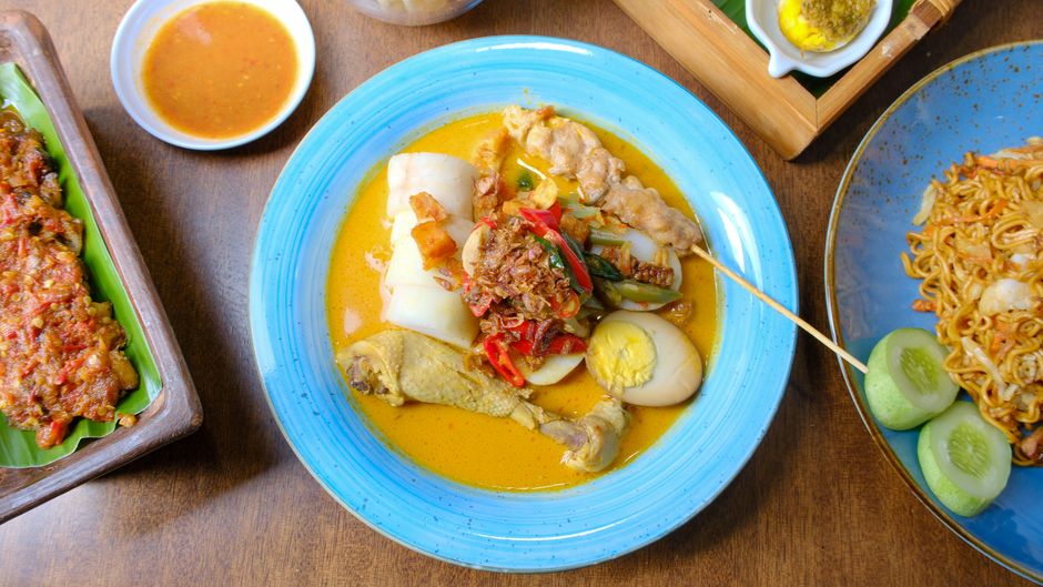 Jelajah Kuliner Mojosari: Dari Soto Daging Hingga Lontong Balap yang Melegenda