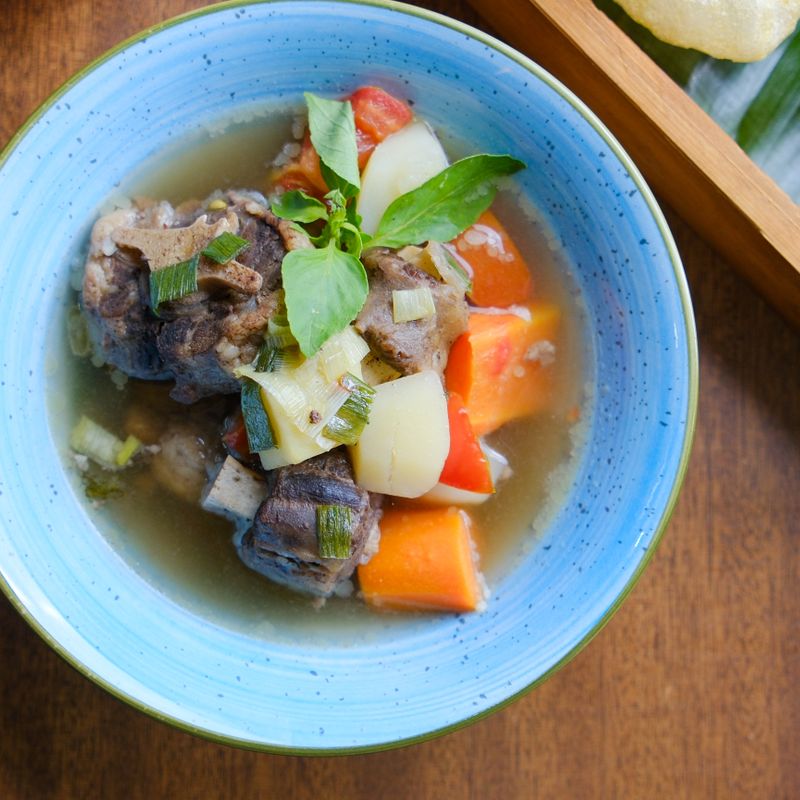 Slow Cooker Oxtail and Root Vegetable Broth