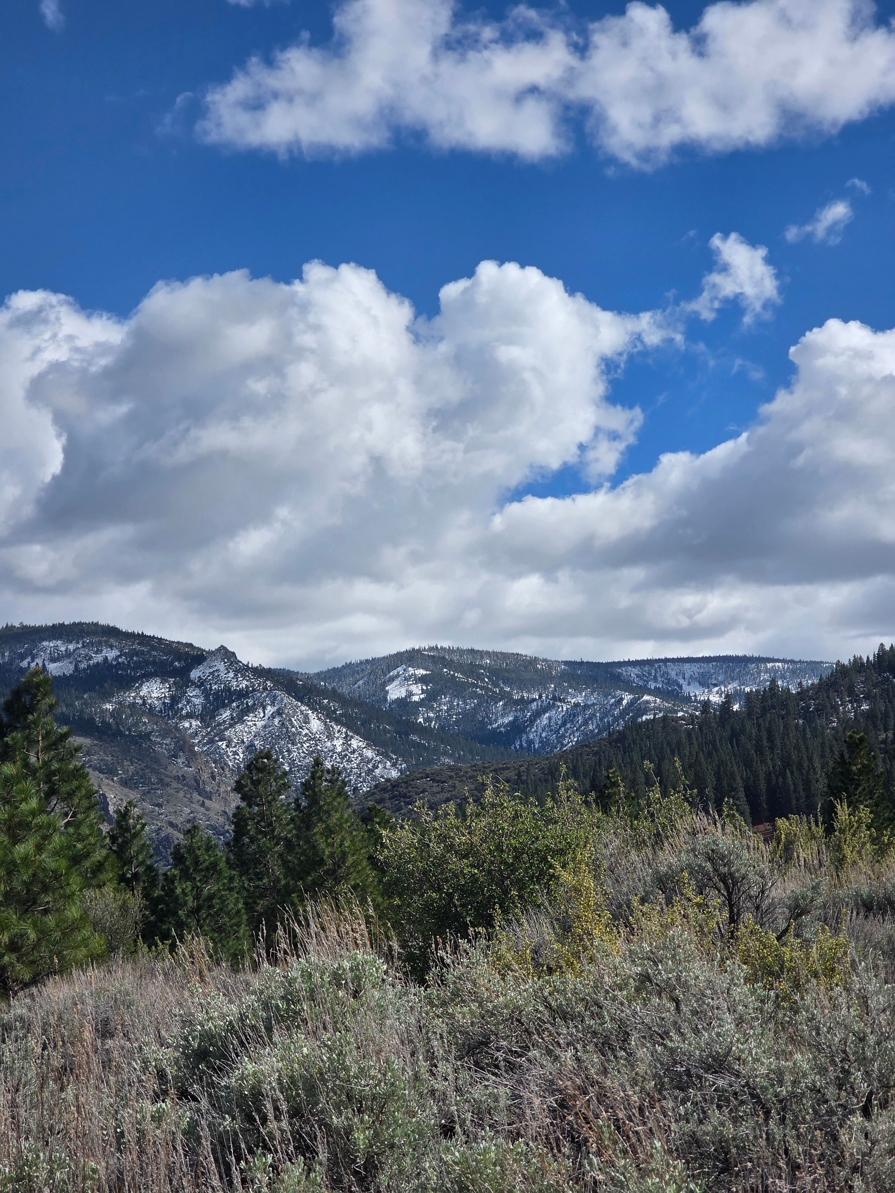 Majestic Mountain Landscape with Snow-capped Peaks · Free Stock Photo