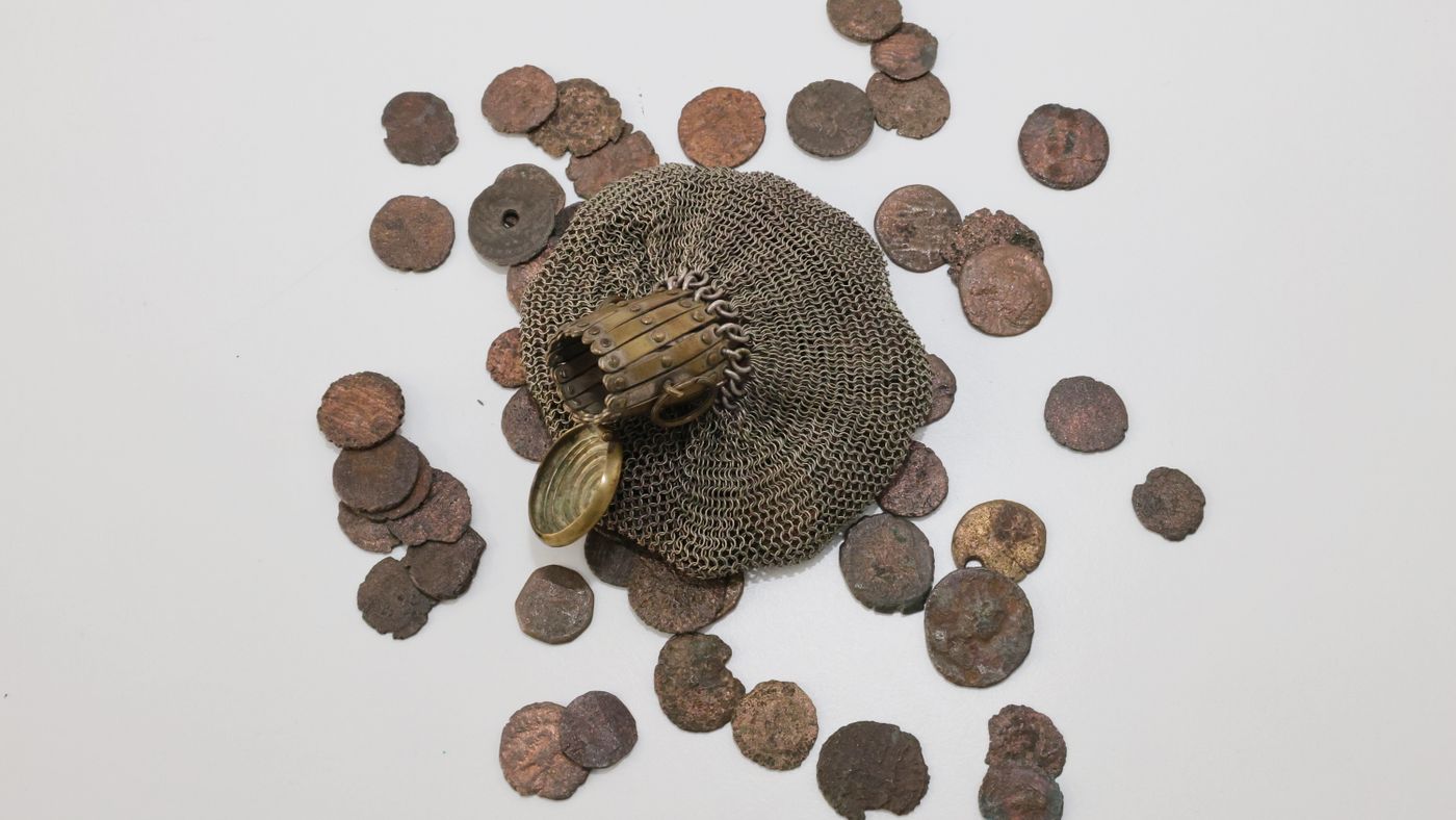 Buying Antique Coins Without Getting Burned: A Field Guide