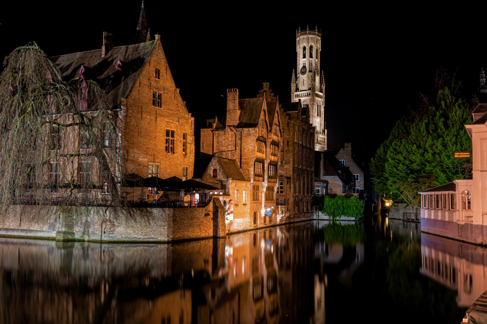 Bruges travel guide
