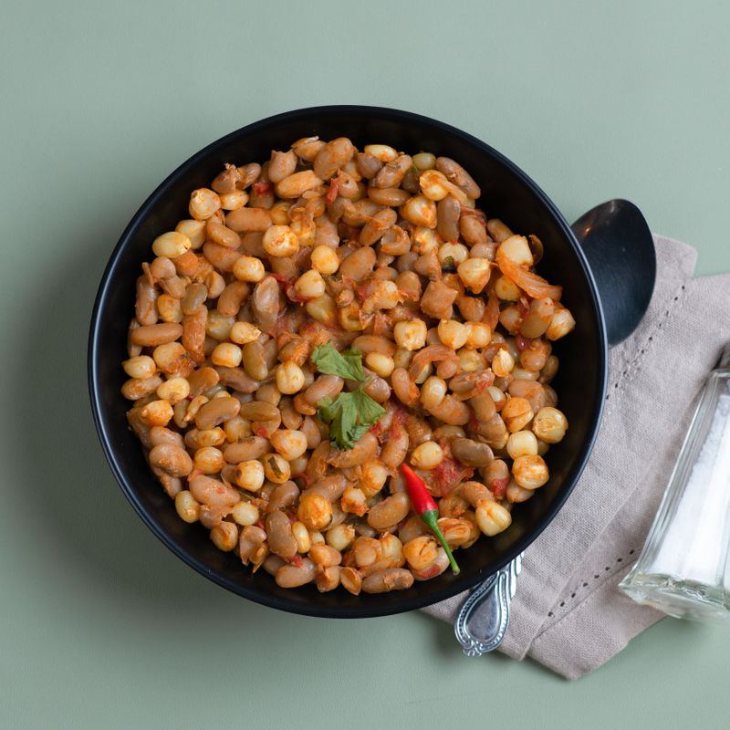 French Cassoulet-Inspired Chili with White Beans