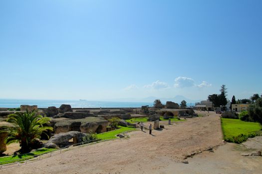 Carthage ancient ruins with archaeologist — Tunis