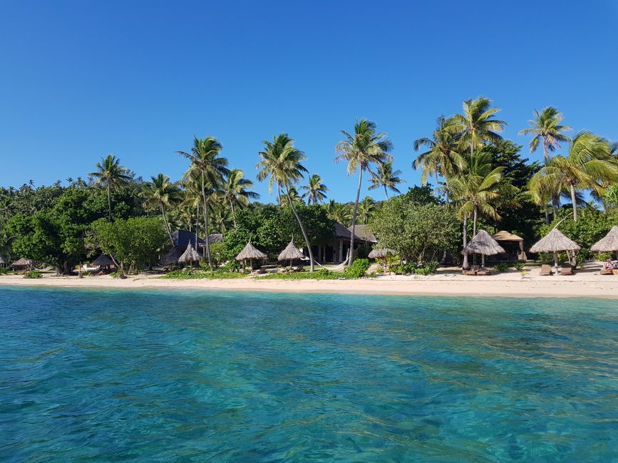 Check in - Nanuku Resort