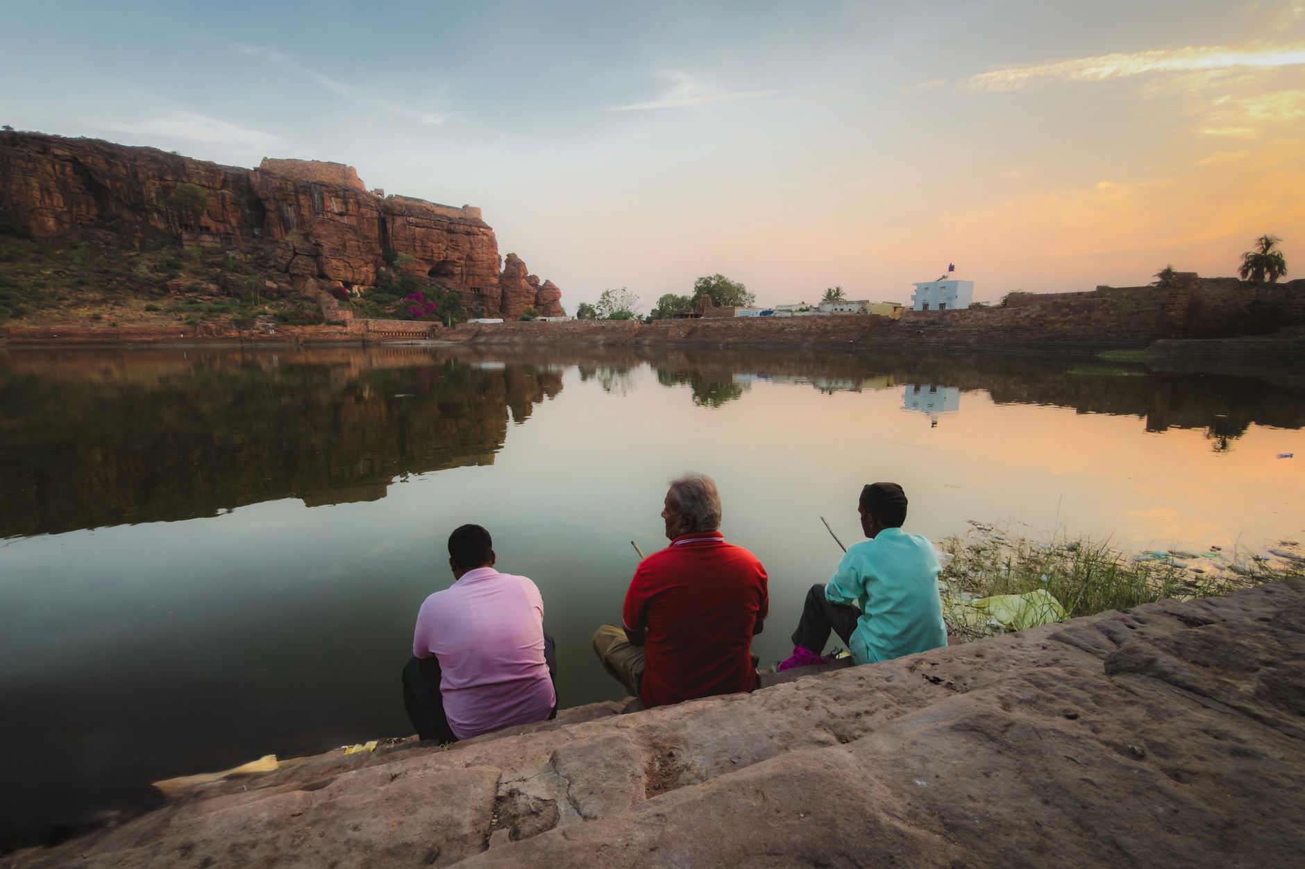 Where to Eat in Badami: Local Food Guide