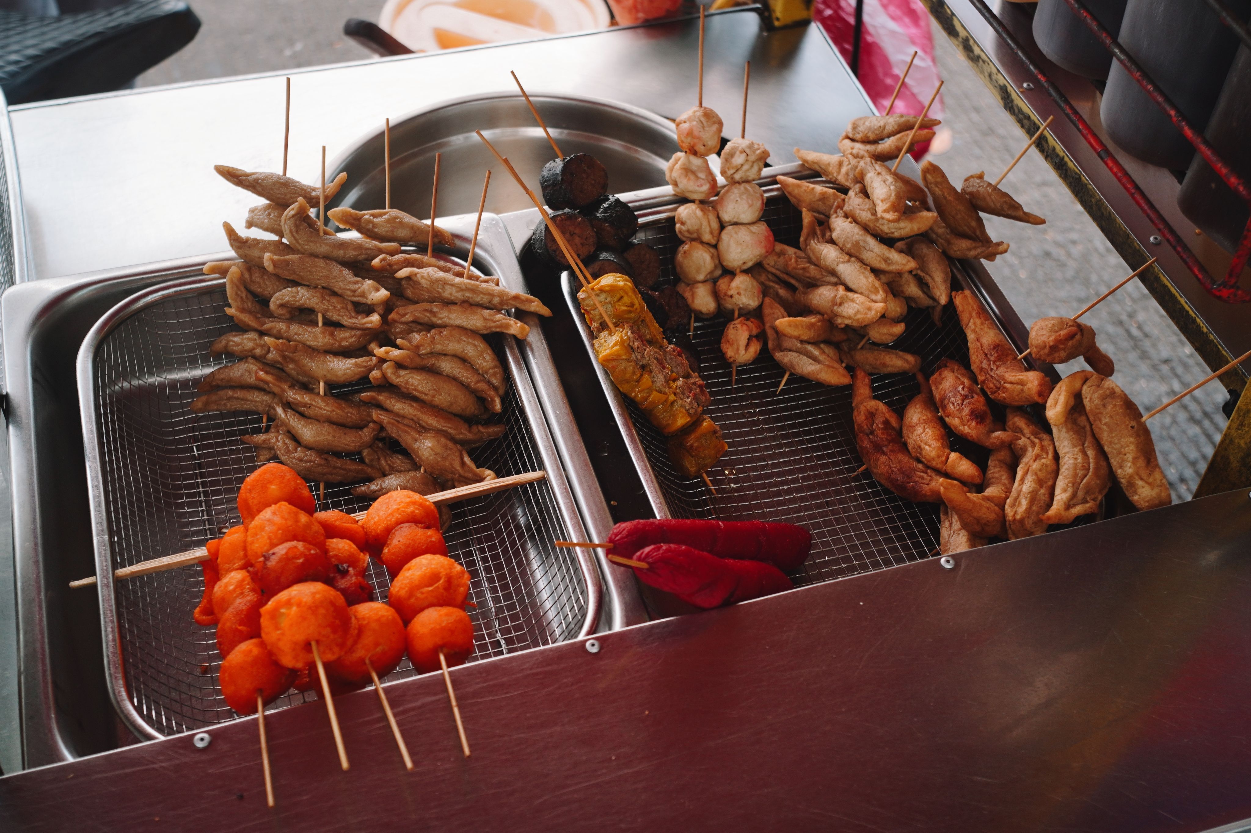Traditional cuisine and drinks in Reykjavik