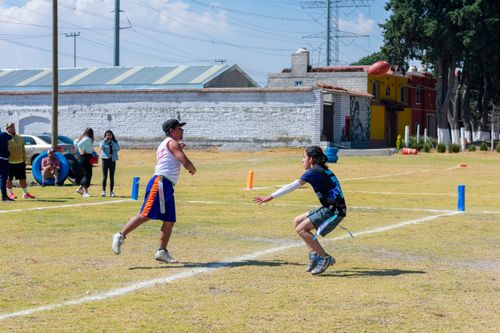 Free Action shot of a youth American football game in Toluca de Lerdo, Mexico. Stock Photo
