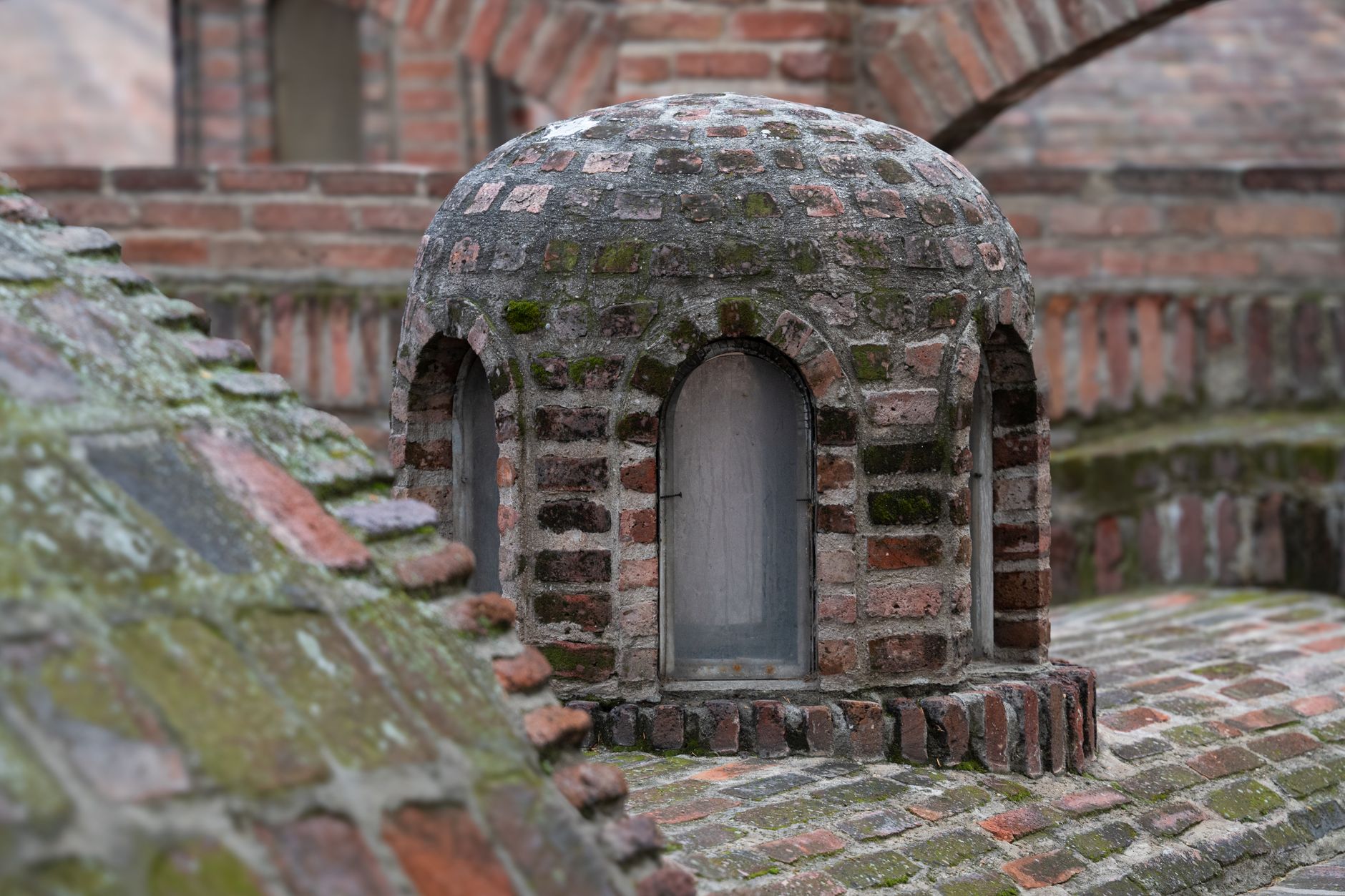 abanotubani sulfur bath district tbilisi georgia dome brick thermal spring