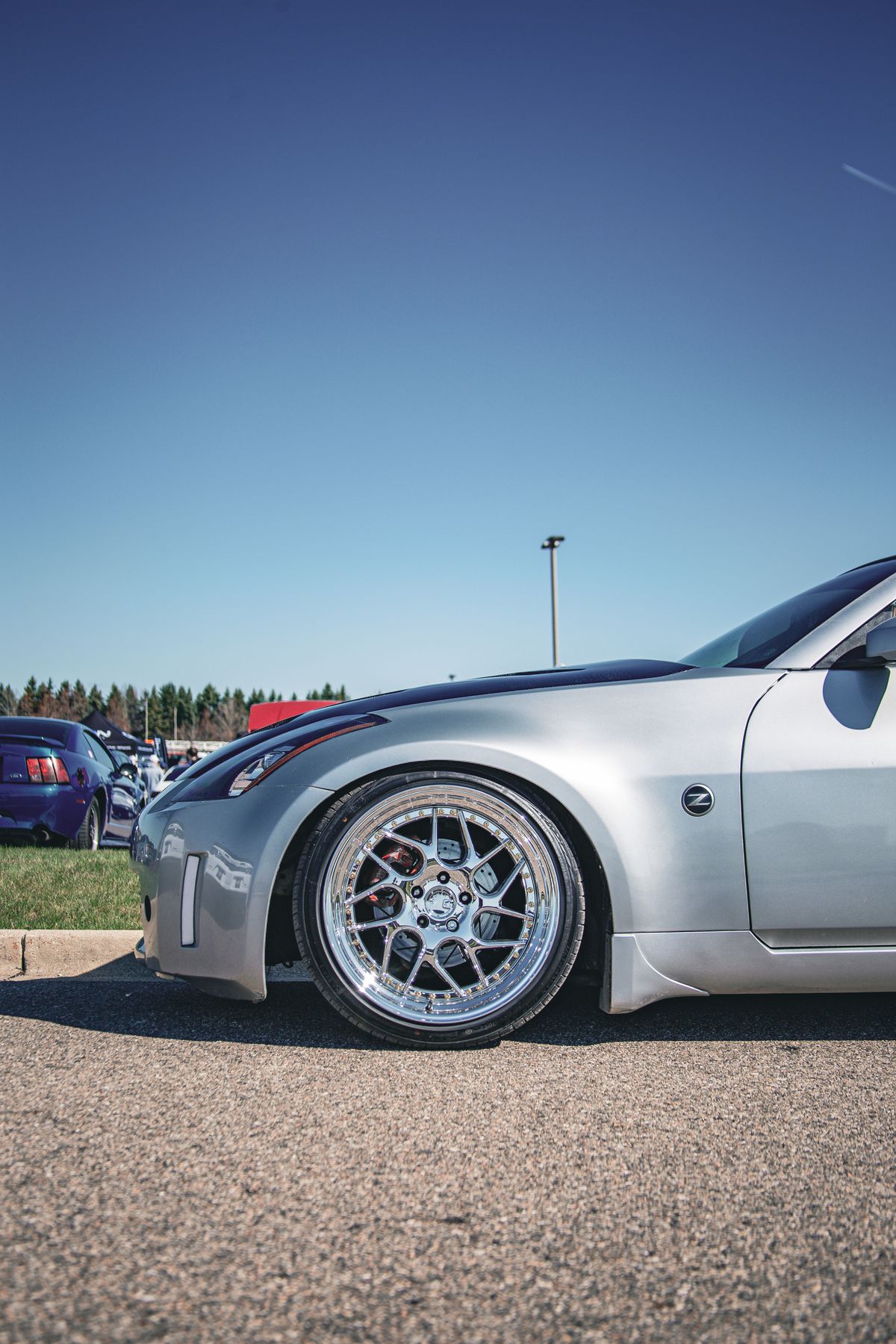 Custom sports car wheels