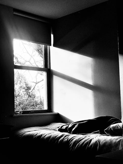 Základová fotografie zdarma na téma deprese, postel, přikrývka