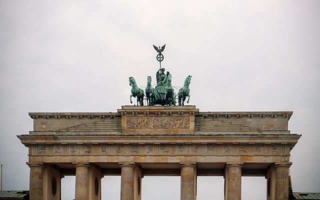 Photo: Claudia Solano on Pexels The historic Brandenburg Gate in Berlin, a symbol of Germany's unity and history.