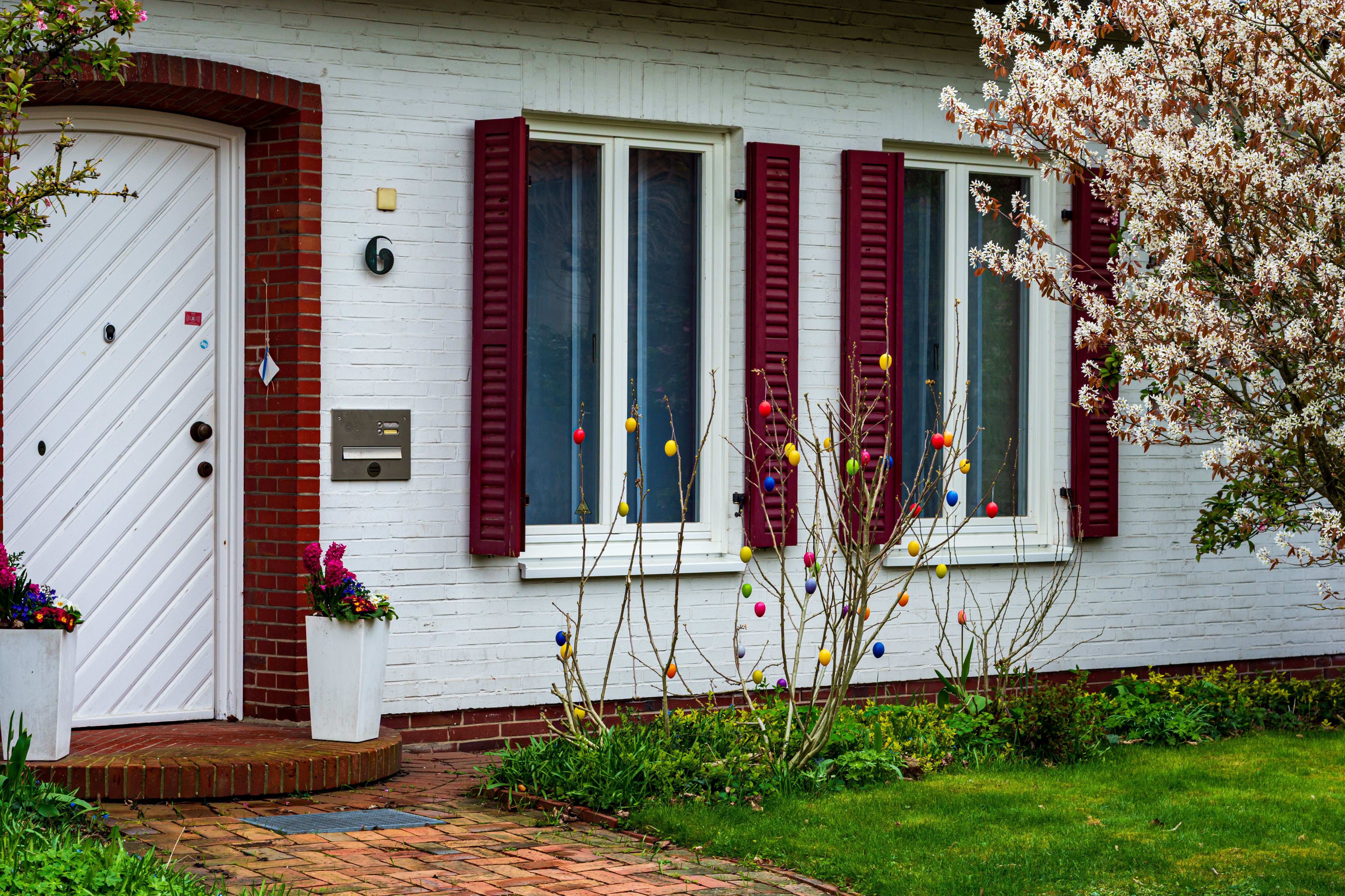 Give your home a spring reset for less than $100 with these DIY home improvement projects — Photo by Sergej 📸 on Pexels