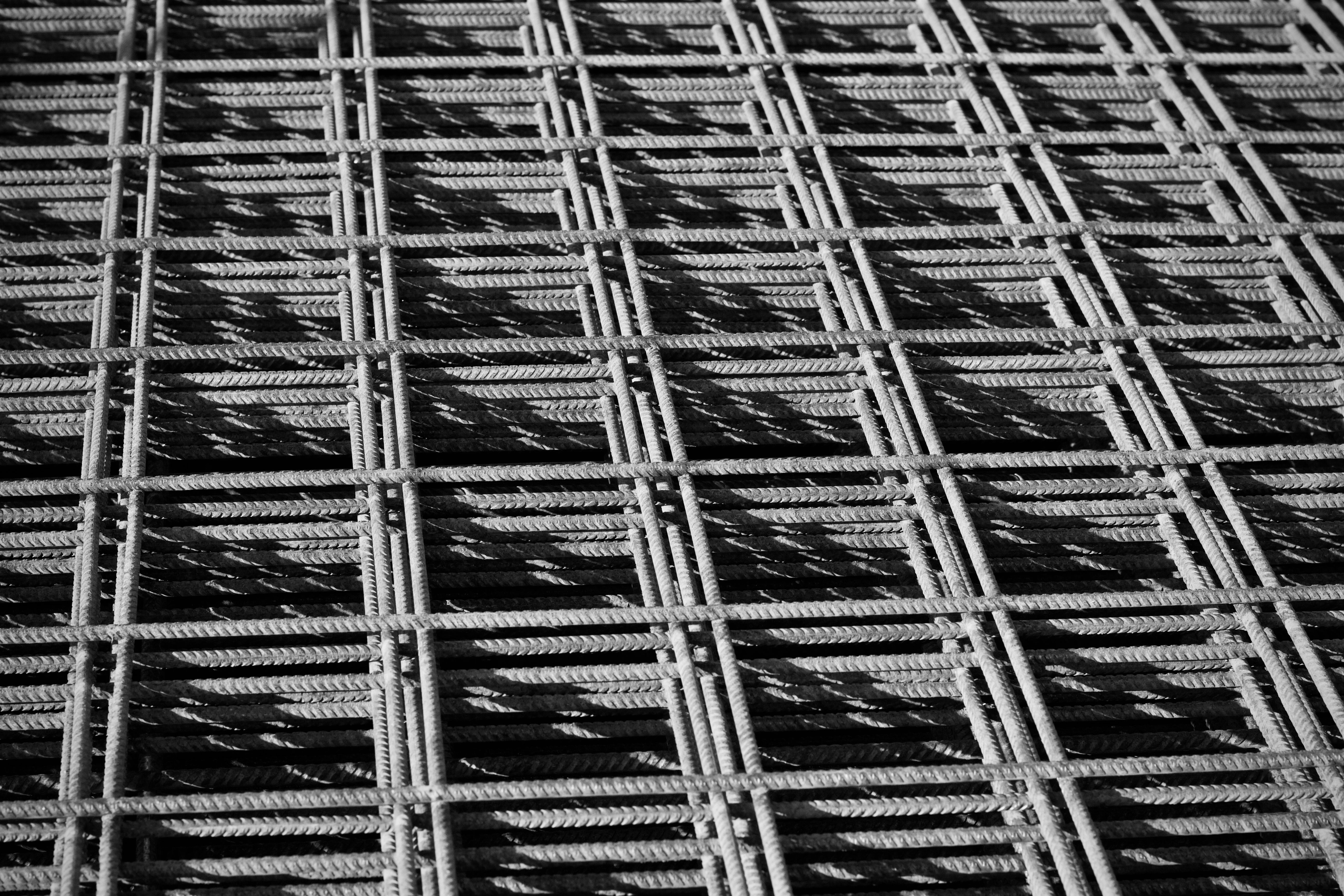 Steel Rebar Grid Pattern in Black and White · Free Stock Photo