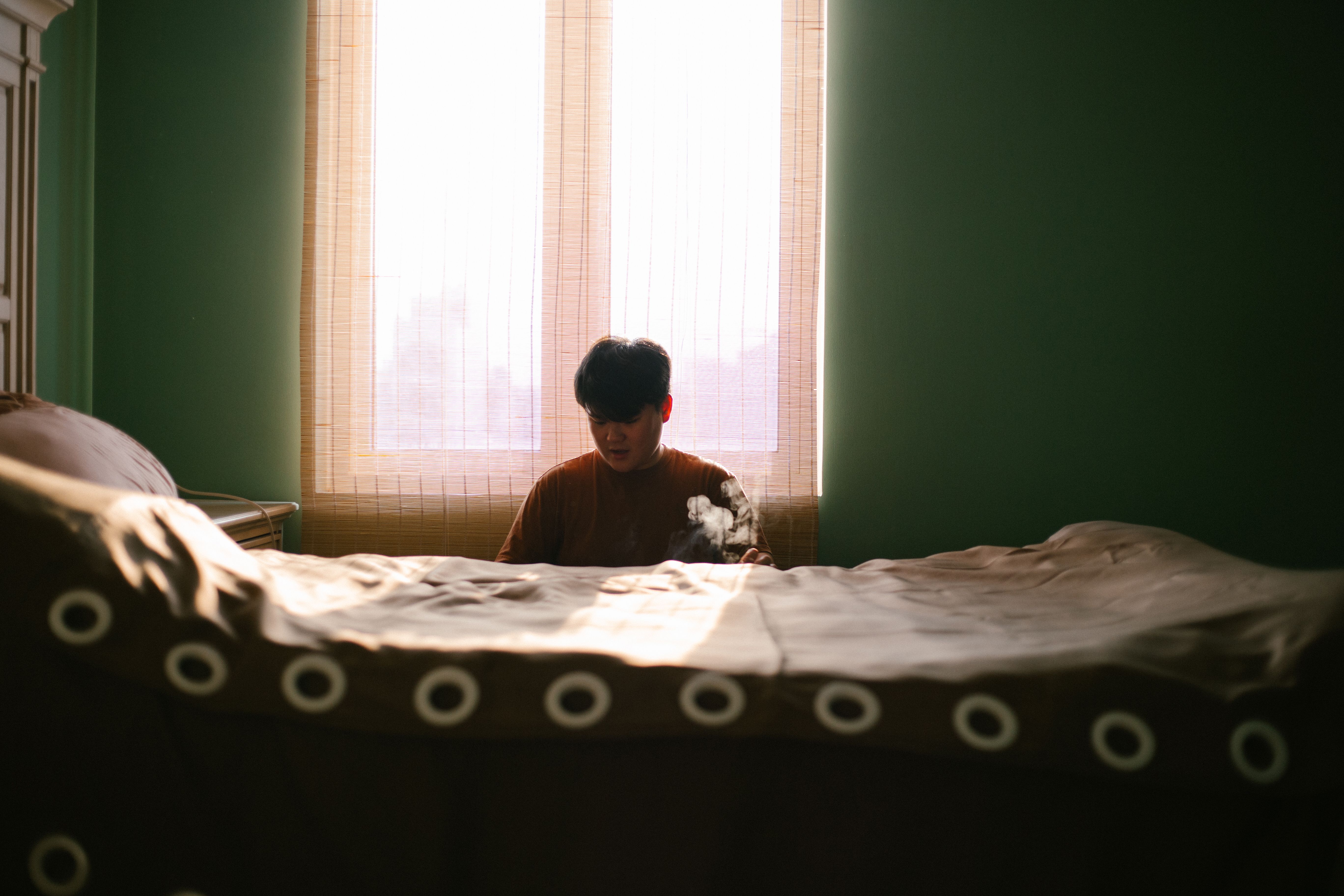 那个为你背叛家庭 的男人 情感配图