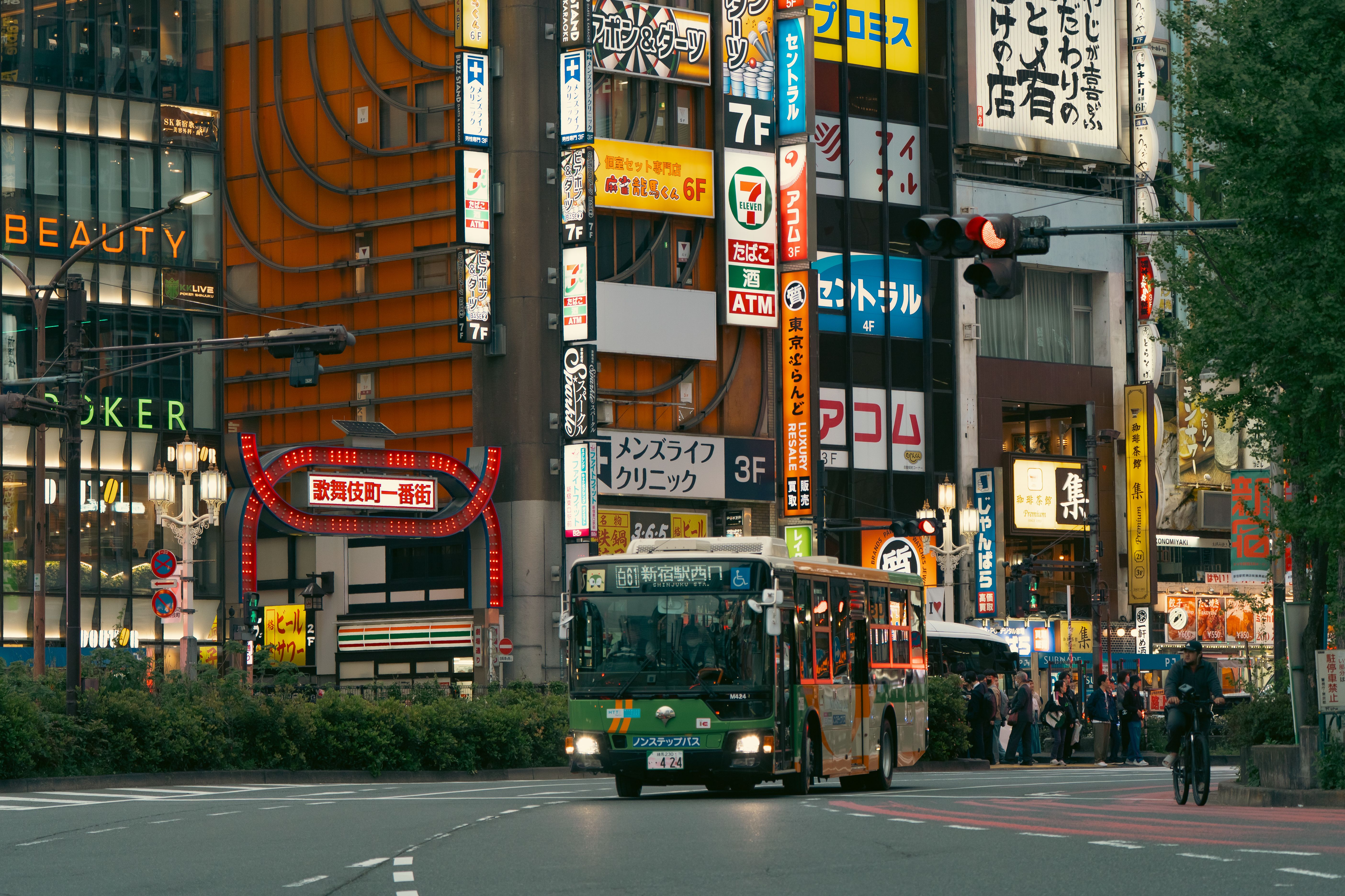 New Zealand Joins Australia, Japan, Georgia, Fiji, South Korea and More as Global Travel Disruptions Escalate — Photo by Iban