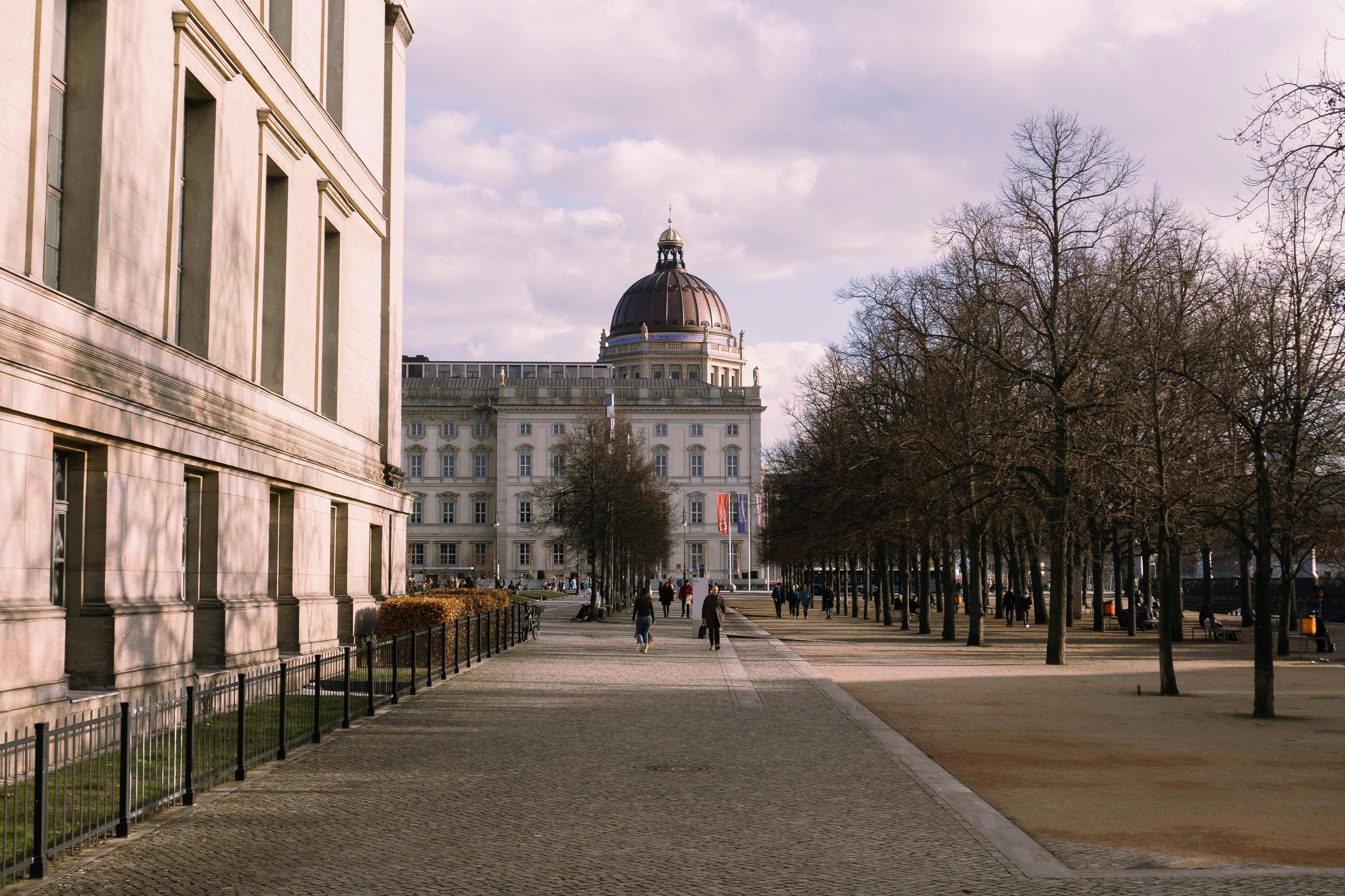 immigration lawyer berlin — Photo by Melik Dngsk on Pexels