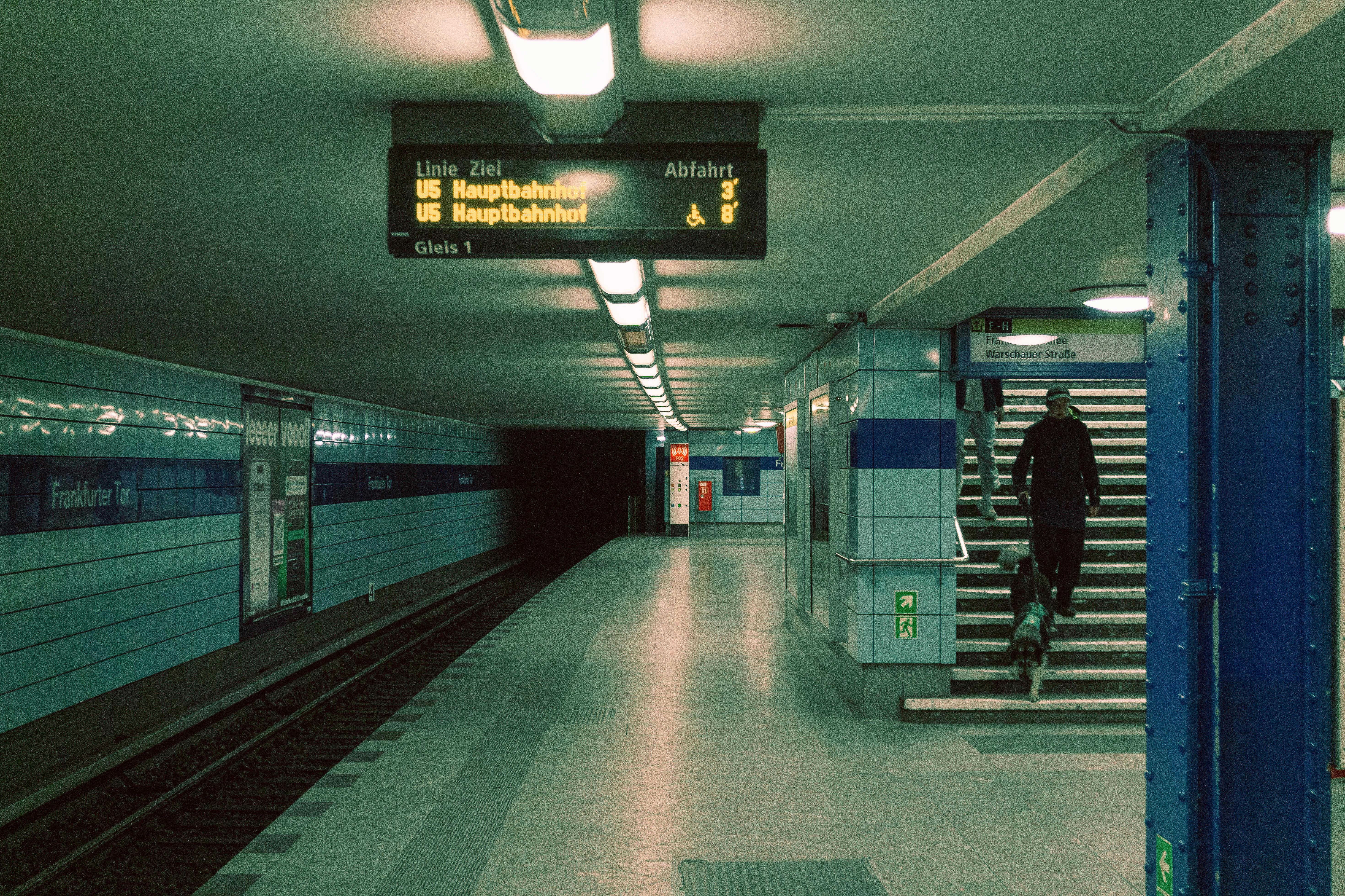 fitment architecture MMY platform — Photo by Melik Dngsk on Pexels