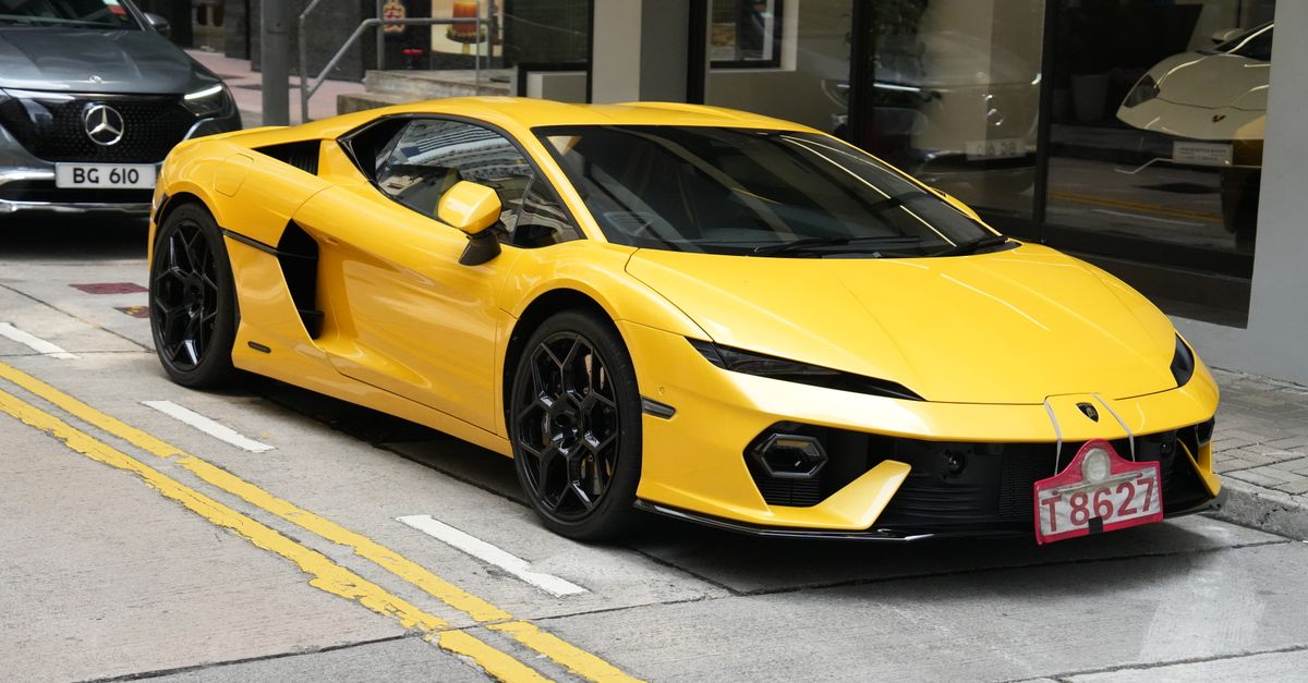 Changan Automobile Advances in Hong Kong Listing Plans