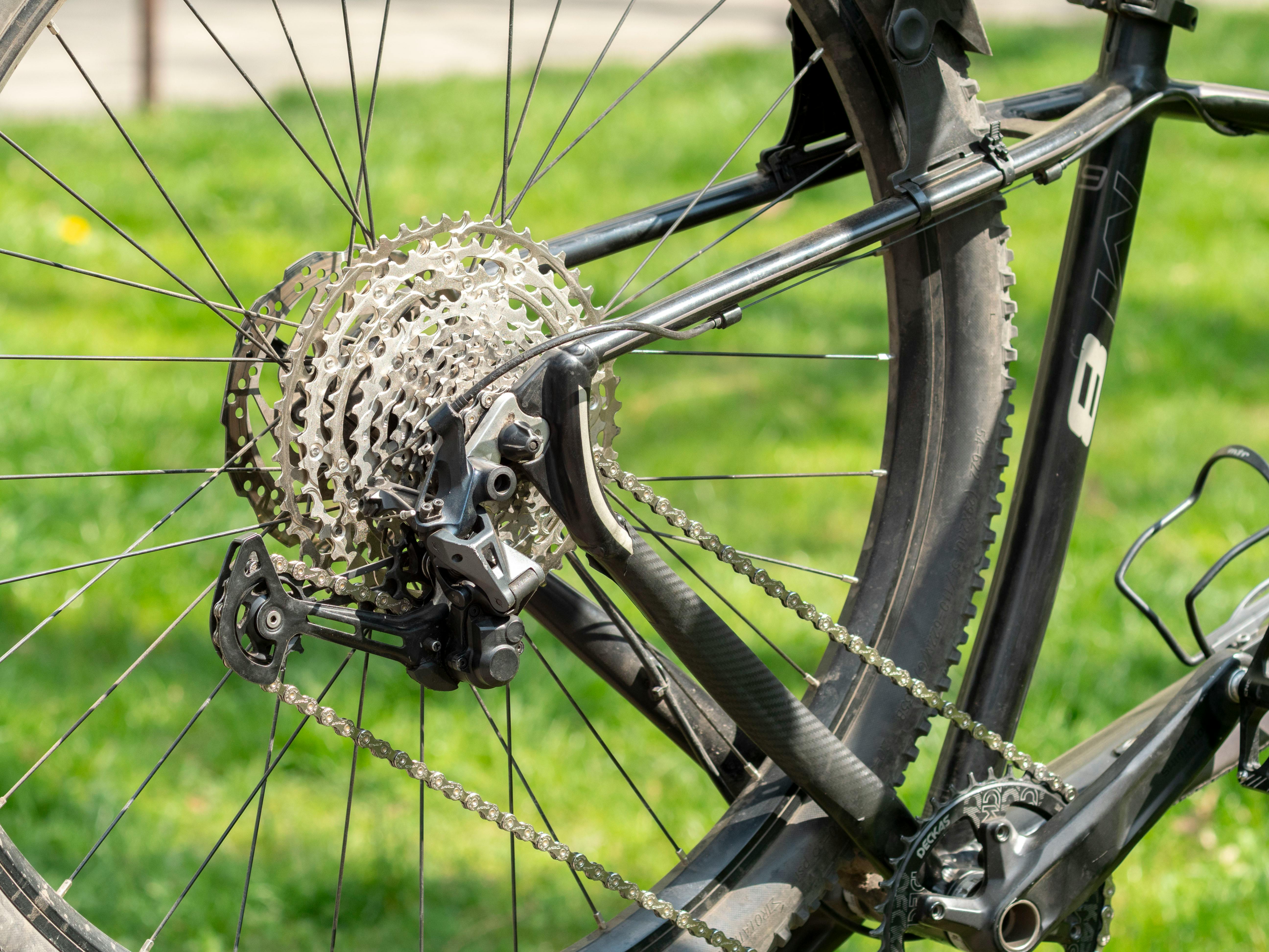 gear reviews gear review sites — Photo by SHOX ART on Pexels