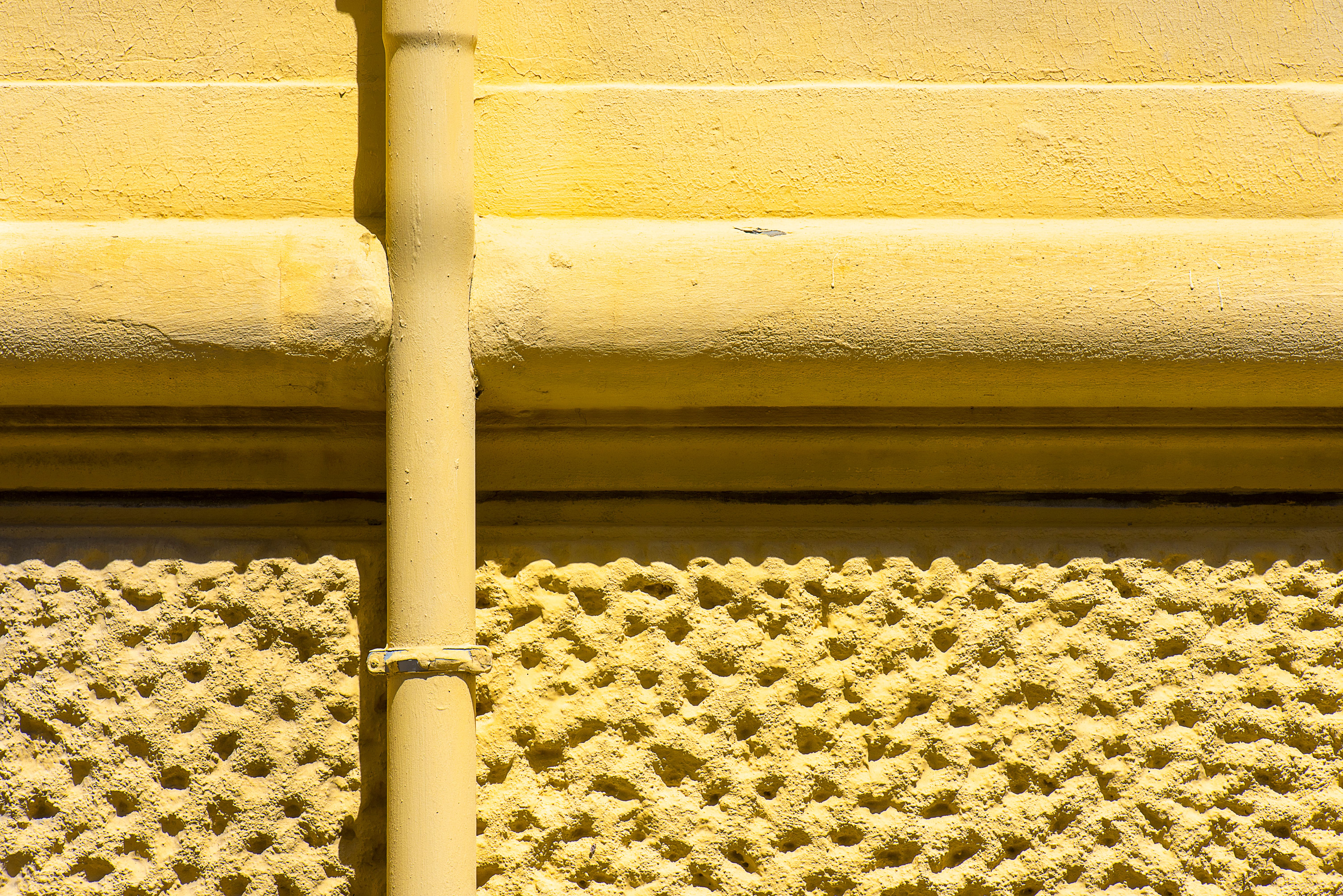 Painters and Decorators in Archway — dust sheets down and the room fully protected