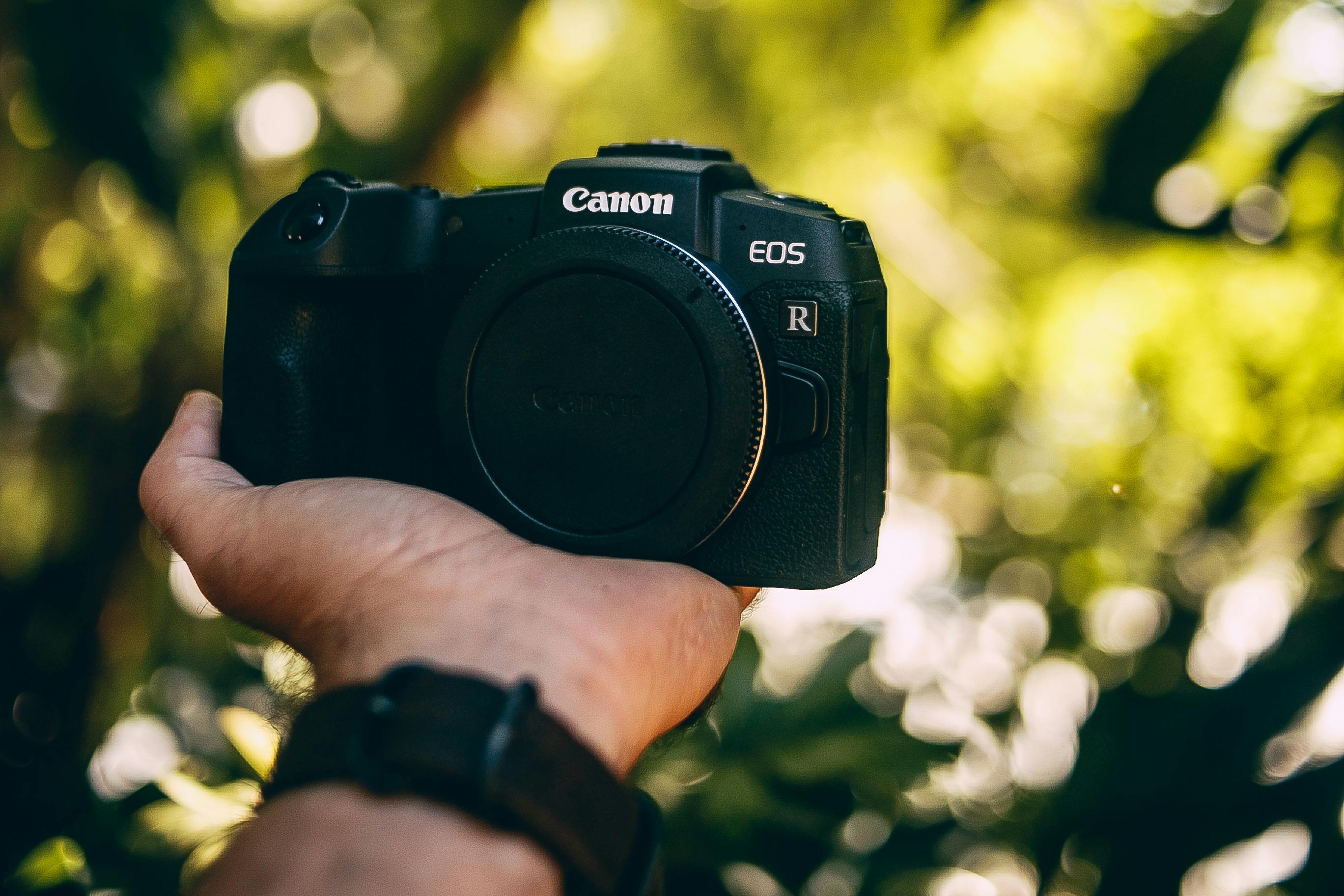 gear reviews reviews gear tech — Photo by Rafael Barros on Pexels