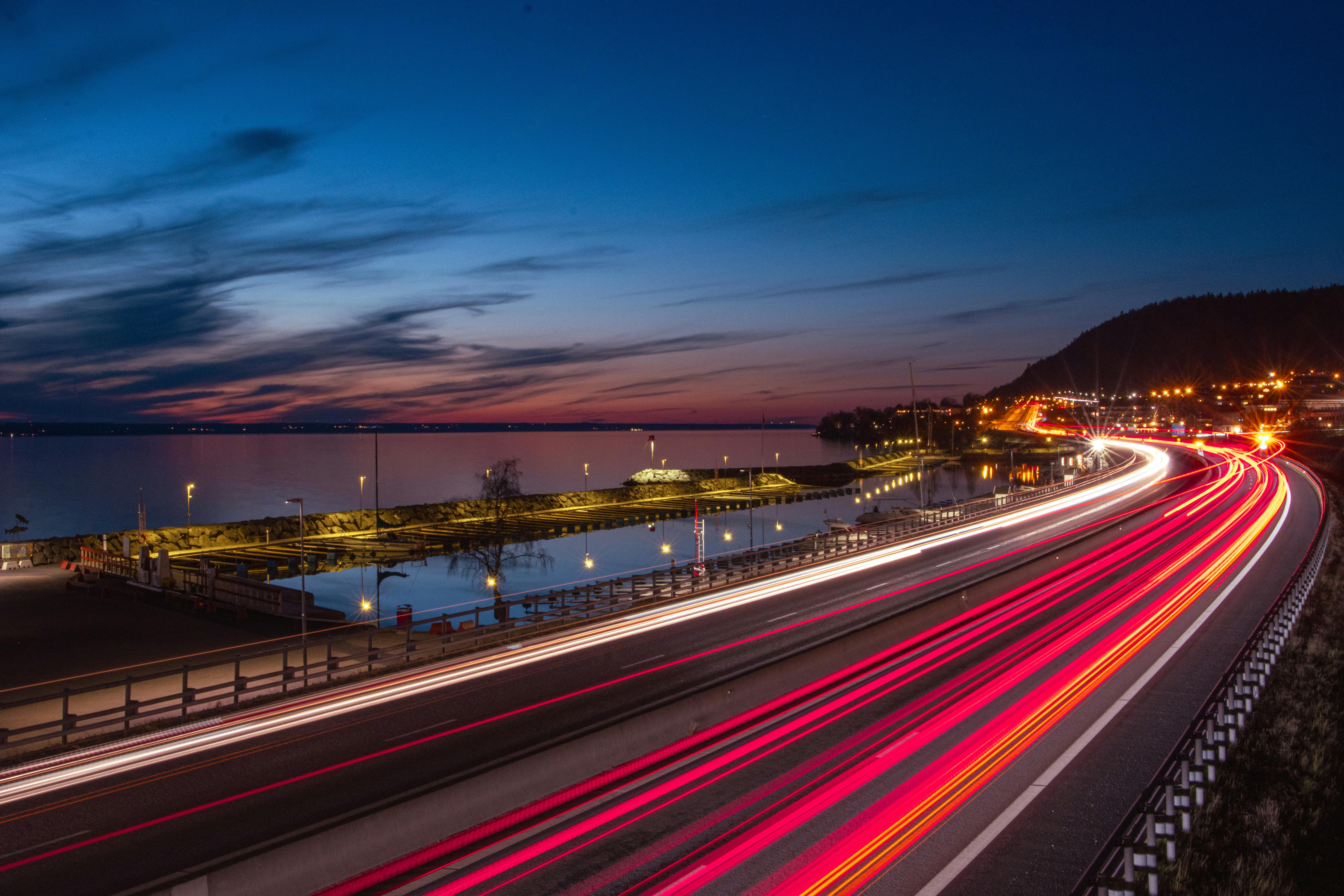 autonomous vehicles car connectivity — Photo by Efrem  Efre on Pexels