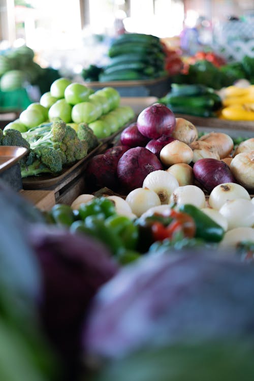 無料 市場の新鮮な野菜 写真素材