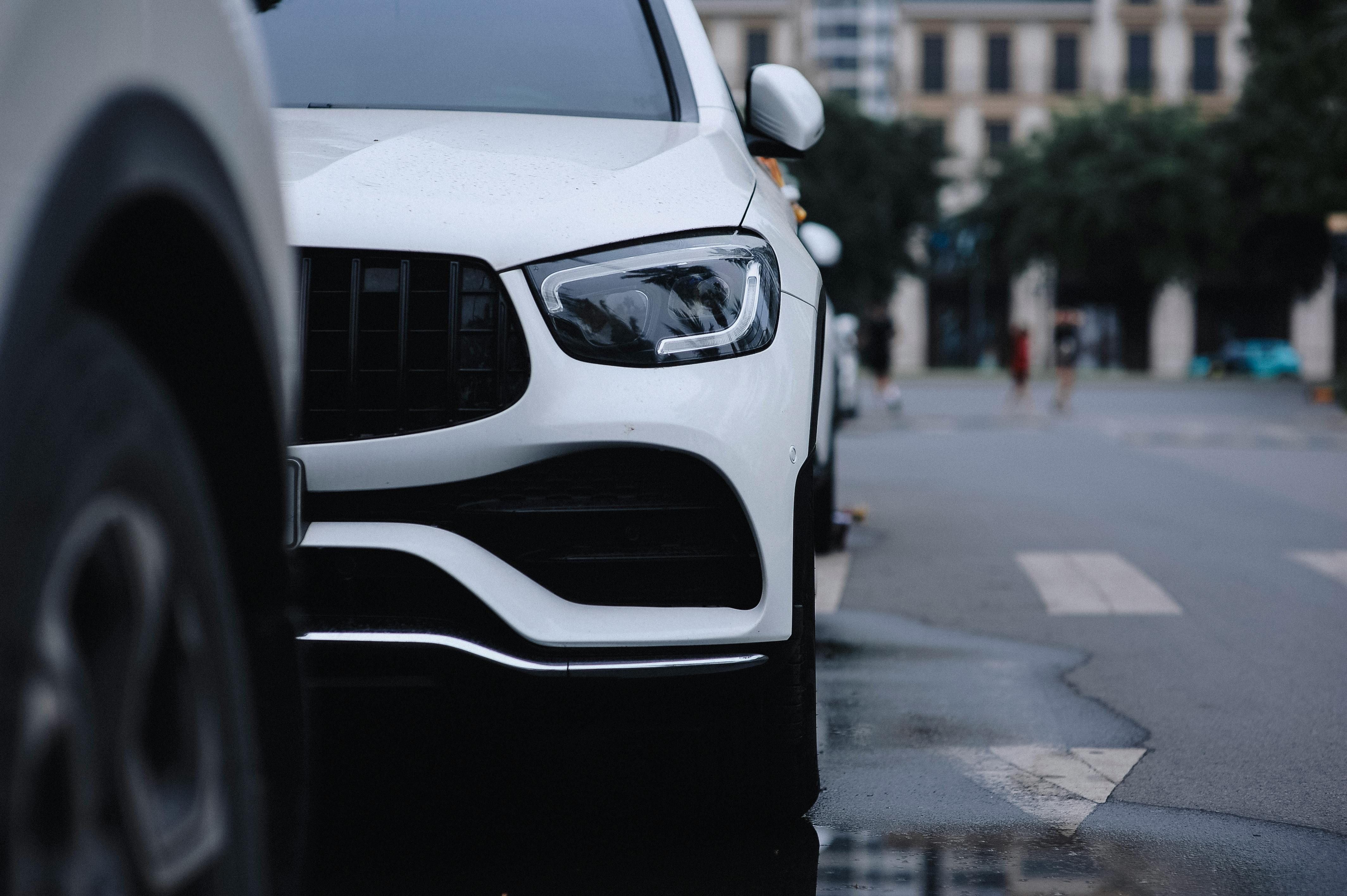 Rental Cars Pushed Q3 Fleet Sales Growth — Photo by Thang Nguyen on Pexels