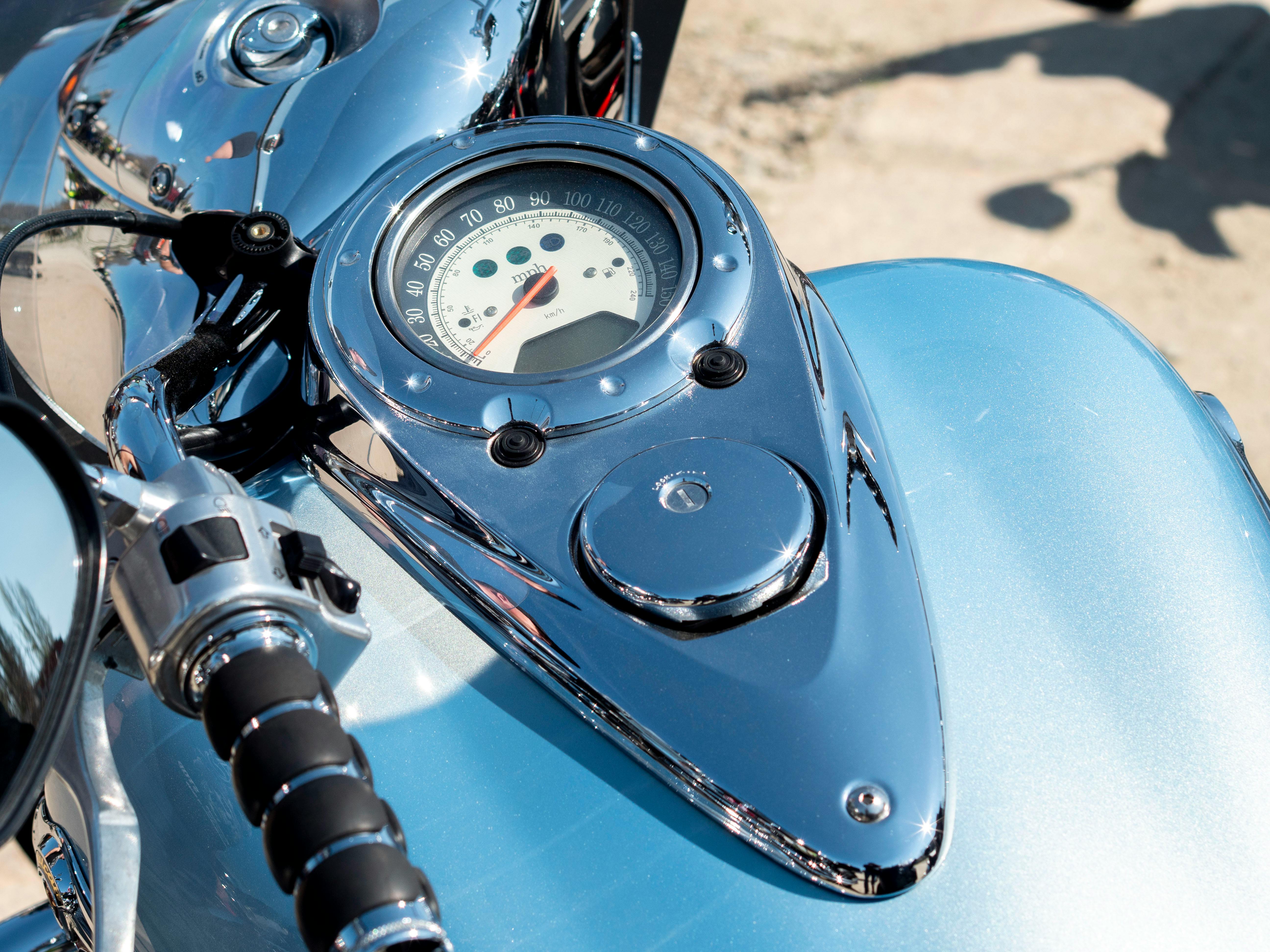 motorcycles & powersports s.r.o motorcycle powersports show — Photo by SHOX ART on Pexels