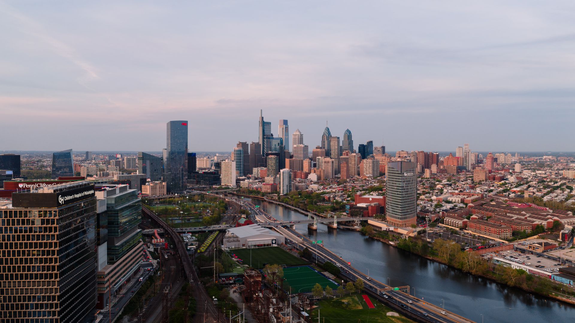 Aerial view of the Philadelphia skyline and the Schuylkill River