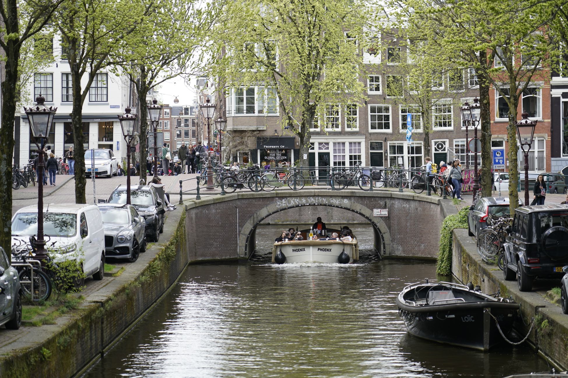 Amsterdammers reizen naar Duitsland voor voordelige tabaksinkopen