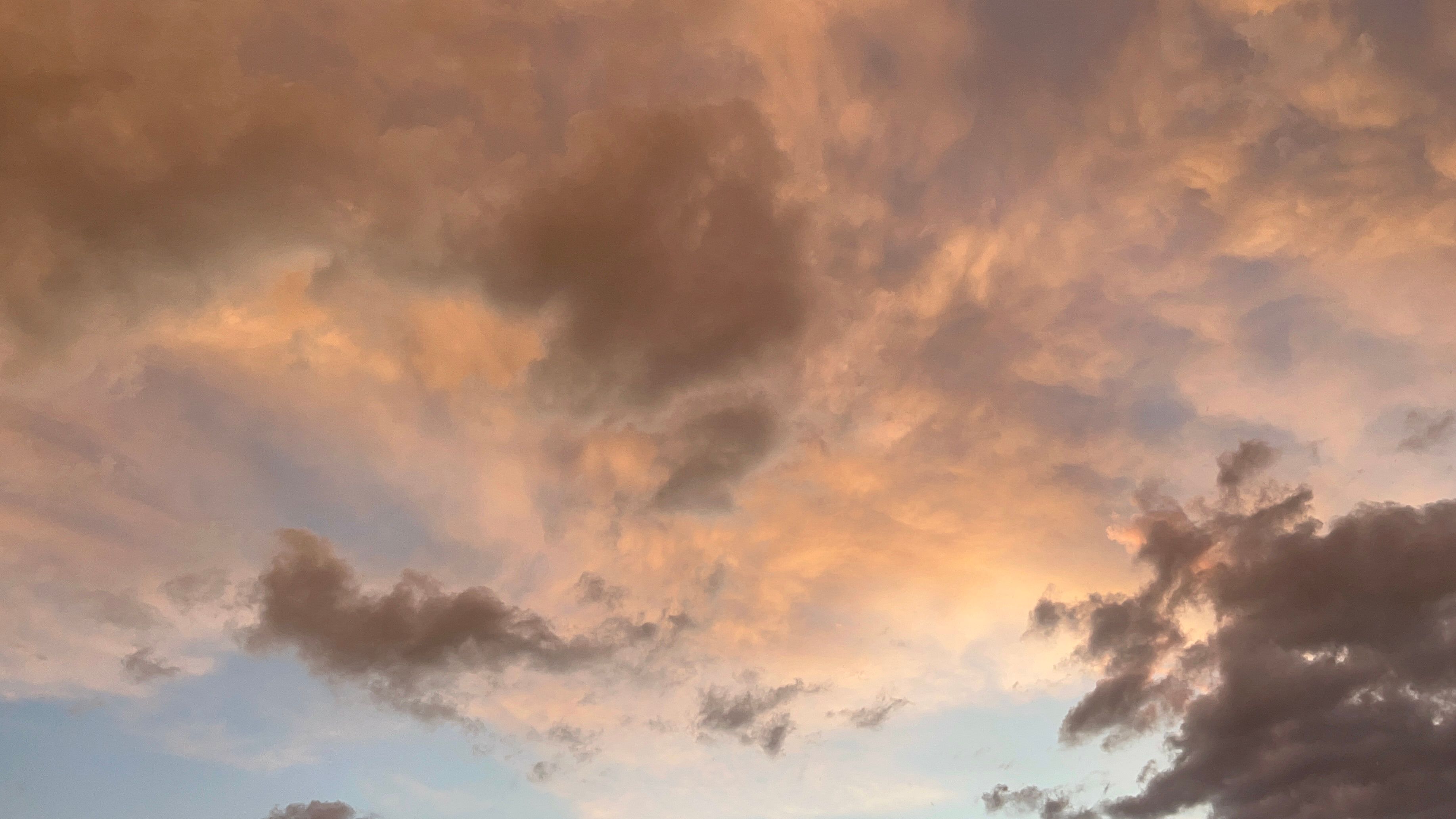 Beautiful Sunset Sky with Orange Clouds · Free Stock Photo
