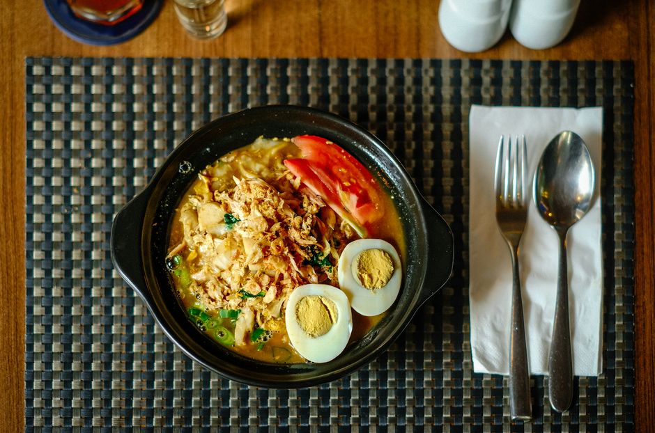 Sego Godog Plecing Bantul: Kuliner Pedas yang Melegenda di Lidah Wisatawan