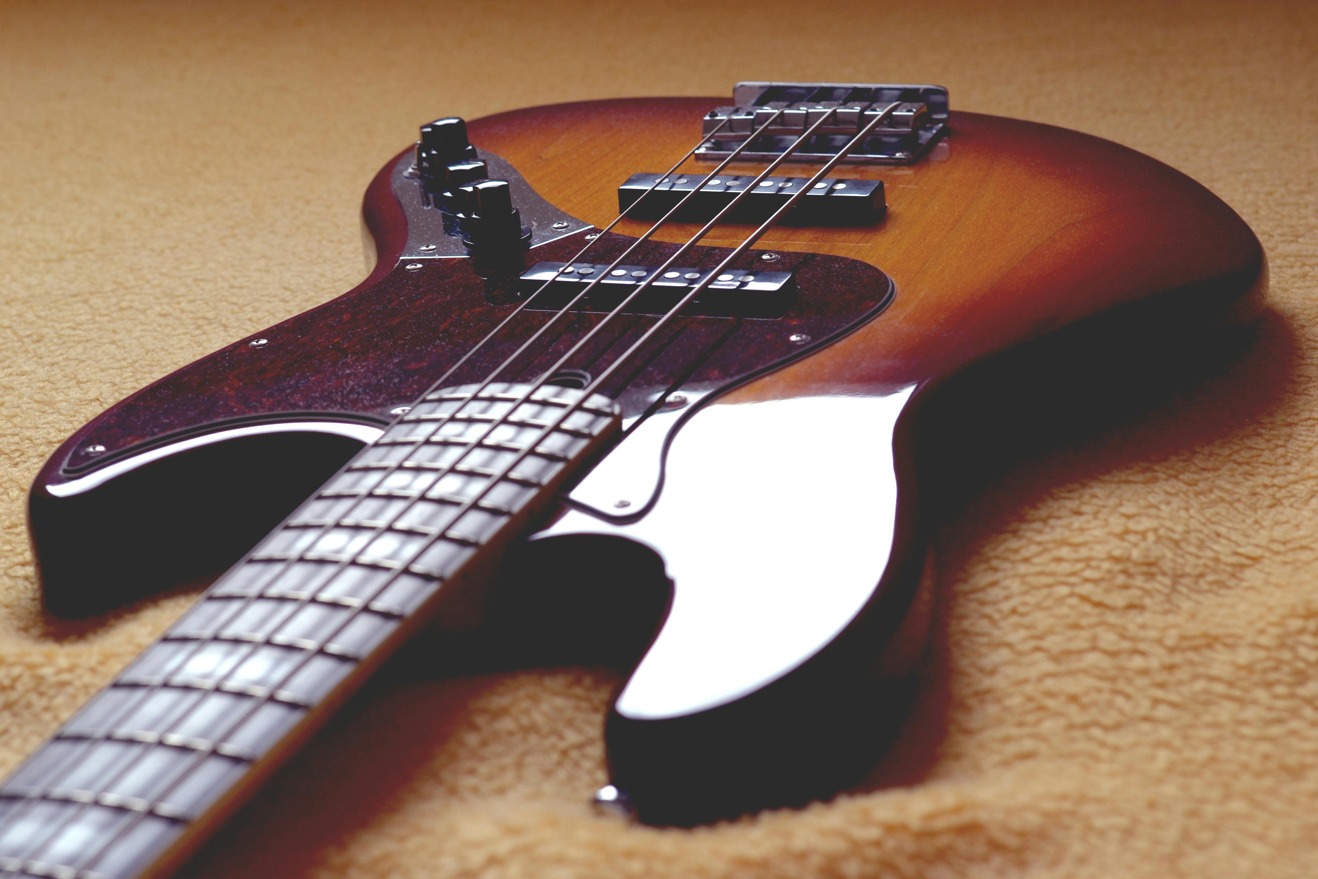 Bass Slap It By D Oppenheim