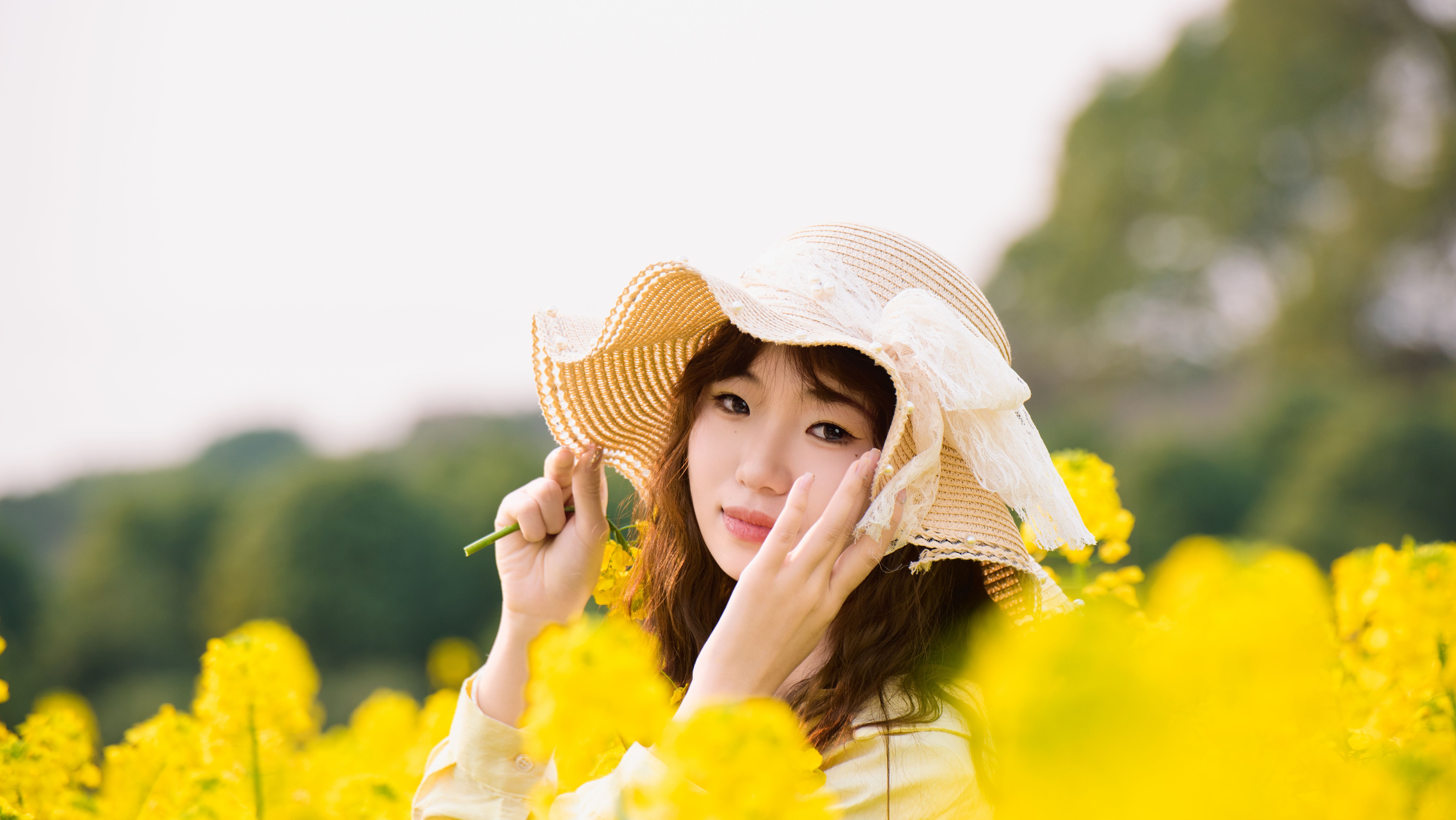 职场情感陷阱 你以为的救命稻草 情感配图