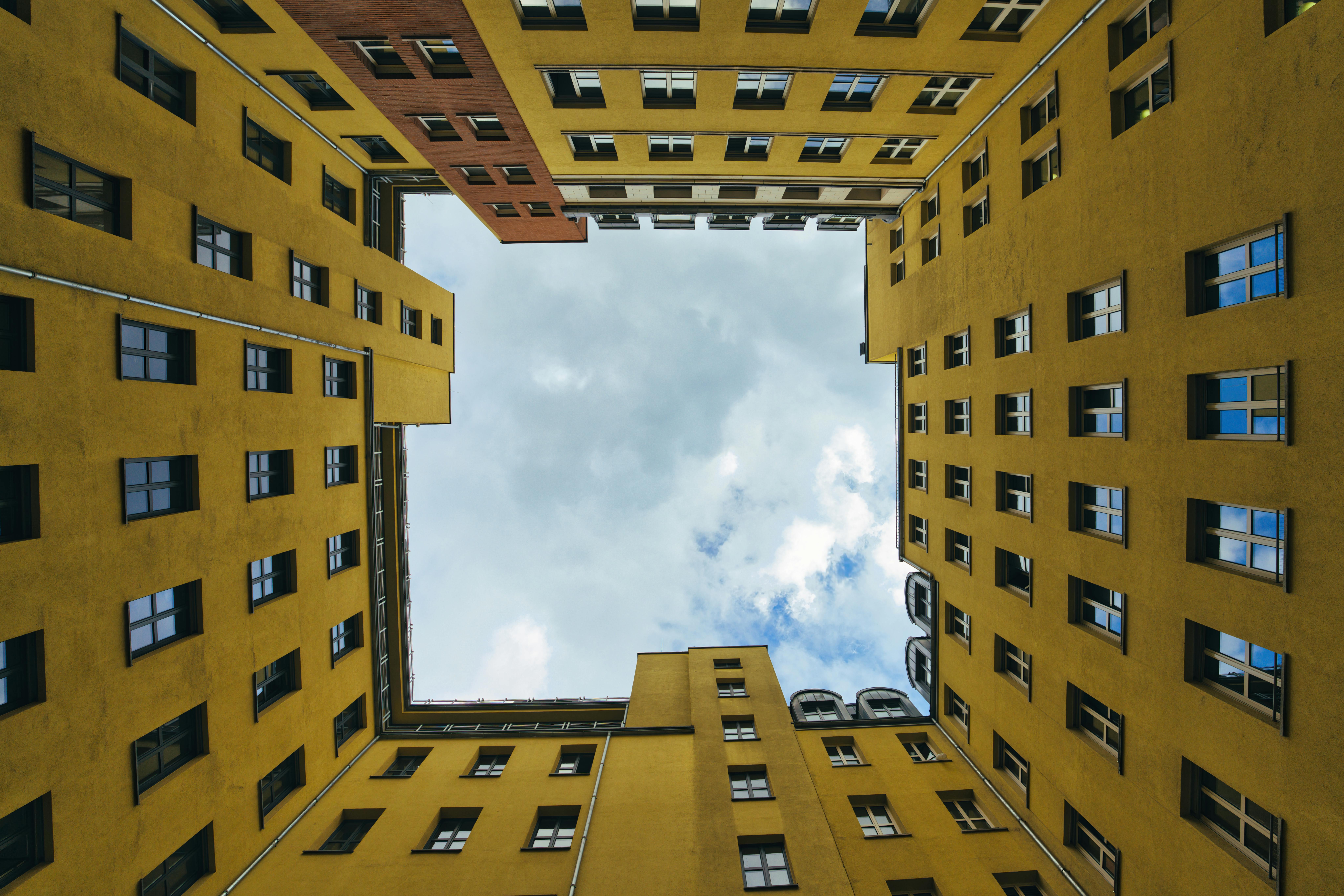 fitment architecture e‑commerce accuracy — Photo by Travel with  Lenses on Pexels