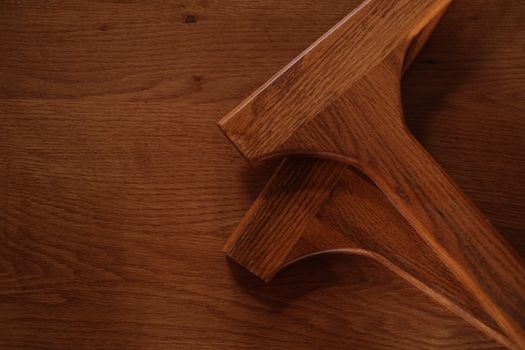 How to Select the Right Stain for Your Wood Type