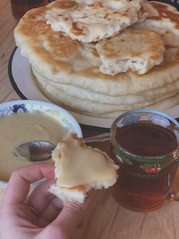 Platbrood met honing en thee – Nacira, Thermomix-adviseur in Antwerpen