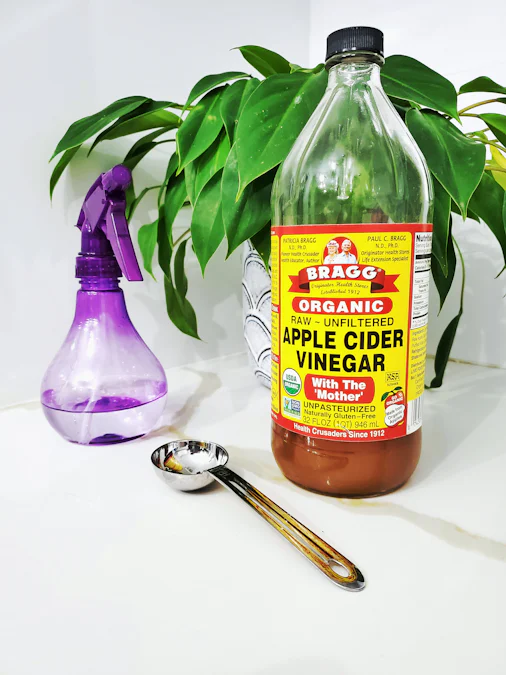 How to Make Homemade Apple Cider Vinegar and Cranberry Juice