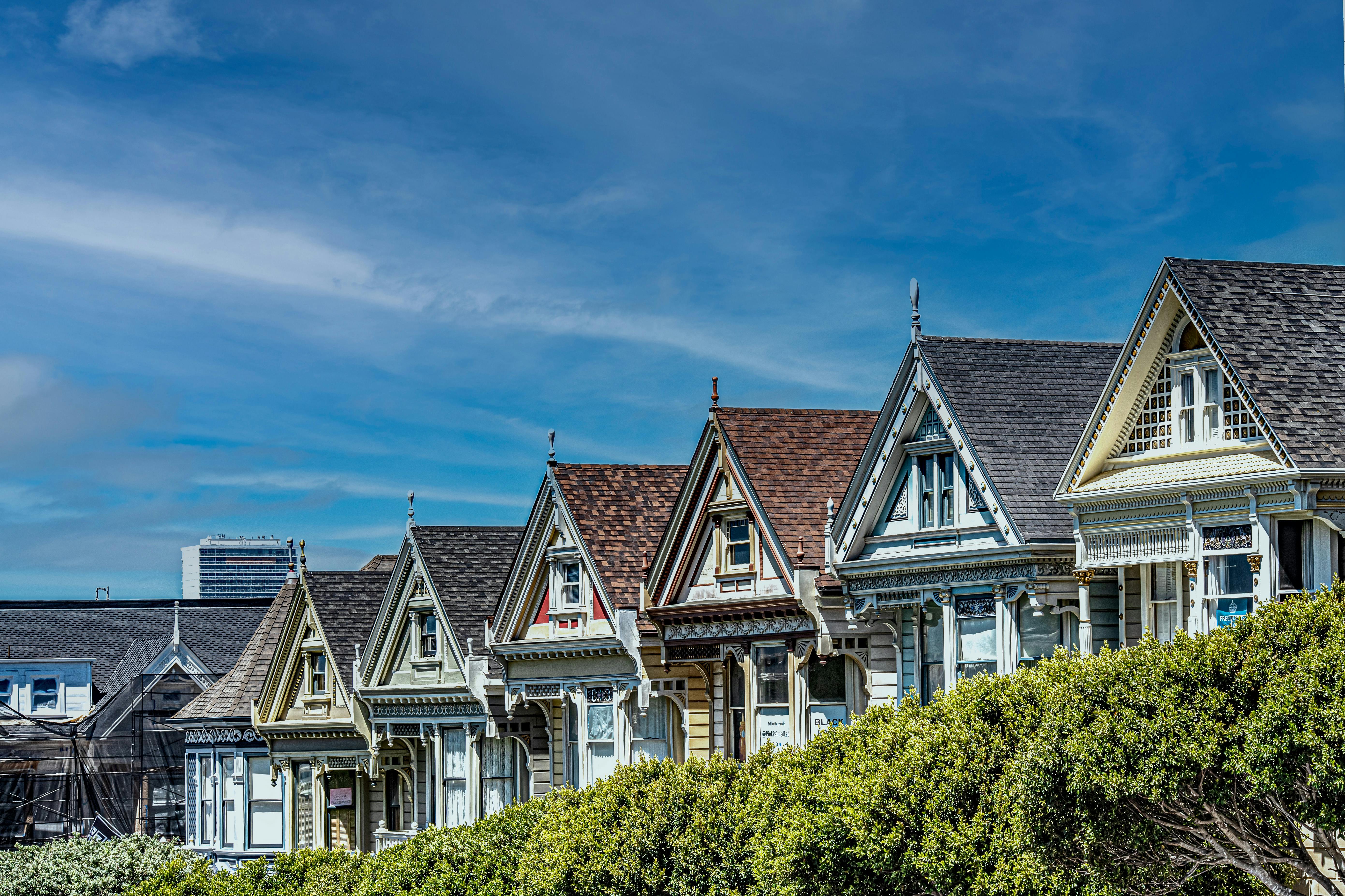 Eight States Where Home Insurance Costs Could Surge With Super El Niño — Photo by Aaron Houston on Pexels