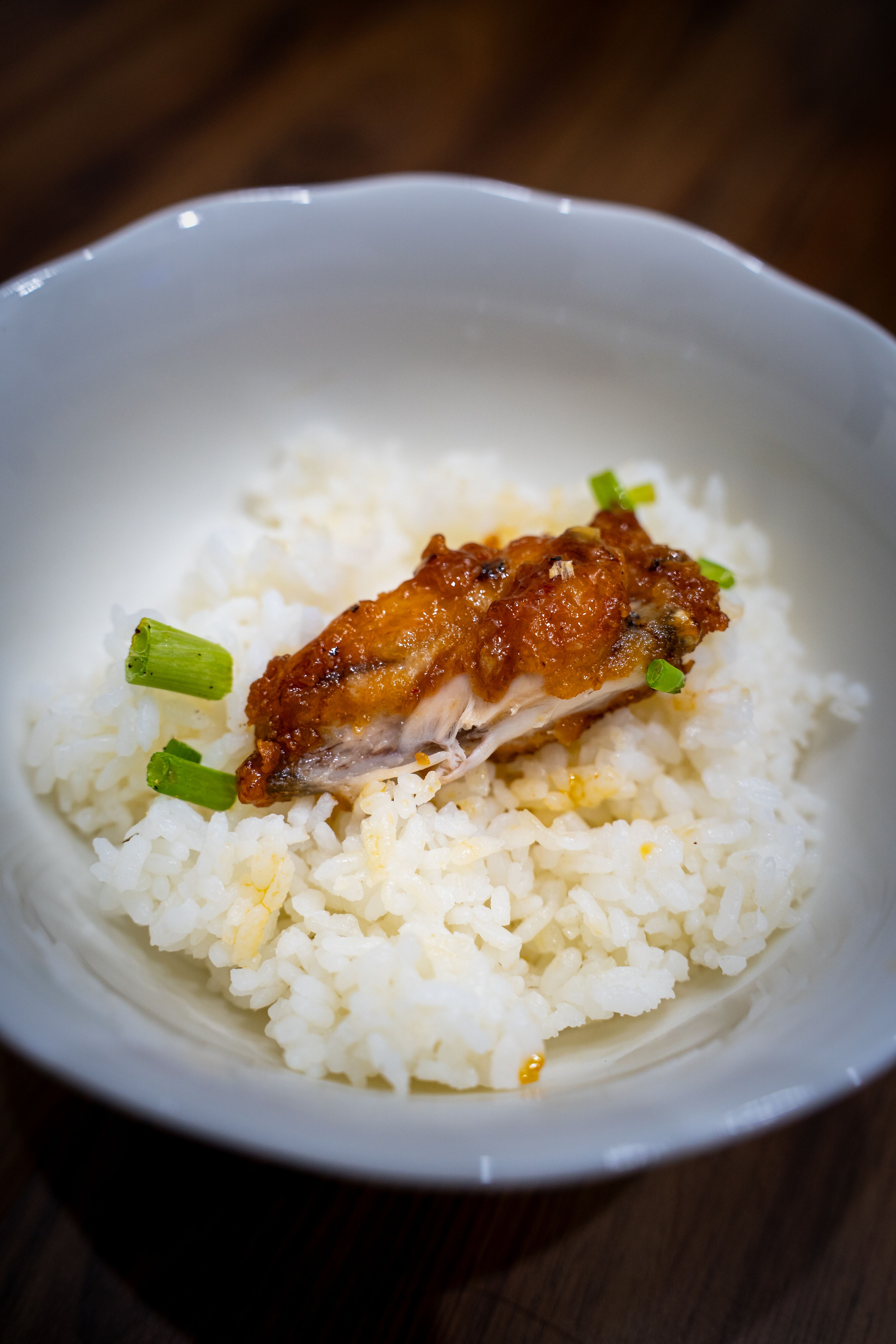 Cơm gà xé phần
